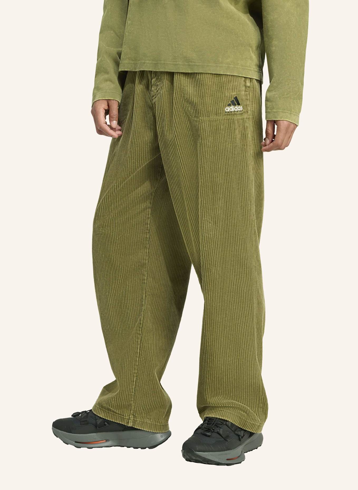 adidas Originals Cordhose EQUIPMENT Loose Fit: BLAU