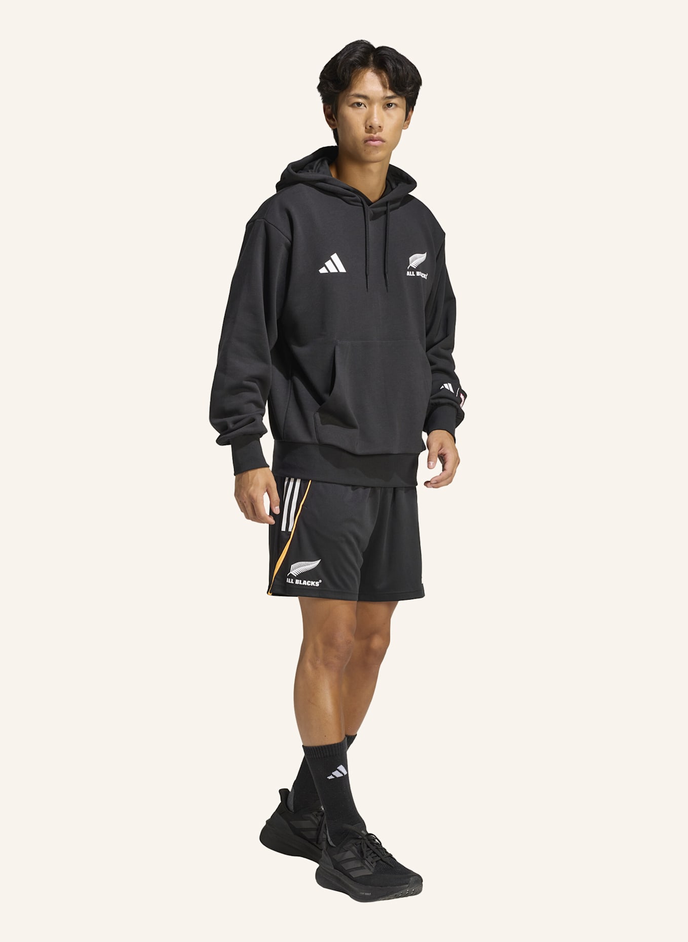adidas ALL BLACKS X MARVEL HOODIE: SCHWARZ