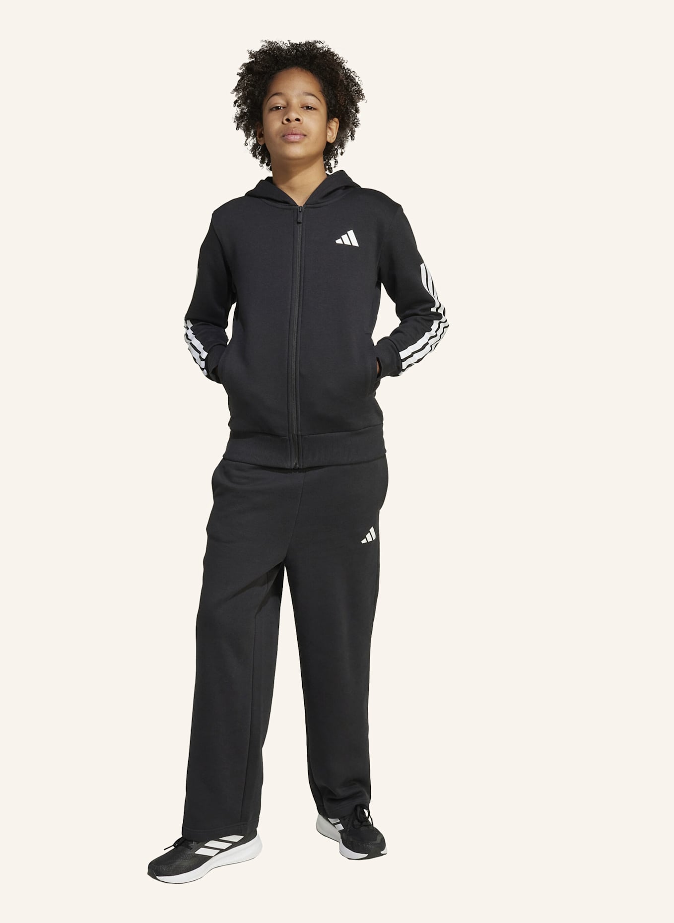 adidas FLEECE TRAININGSANZUG MIT KAPUZE KINDER: SCHWARZ/ WEISS