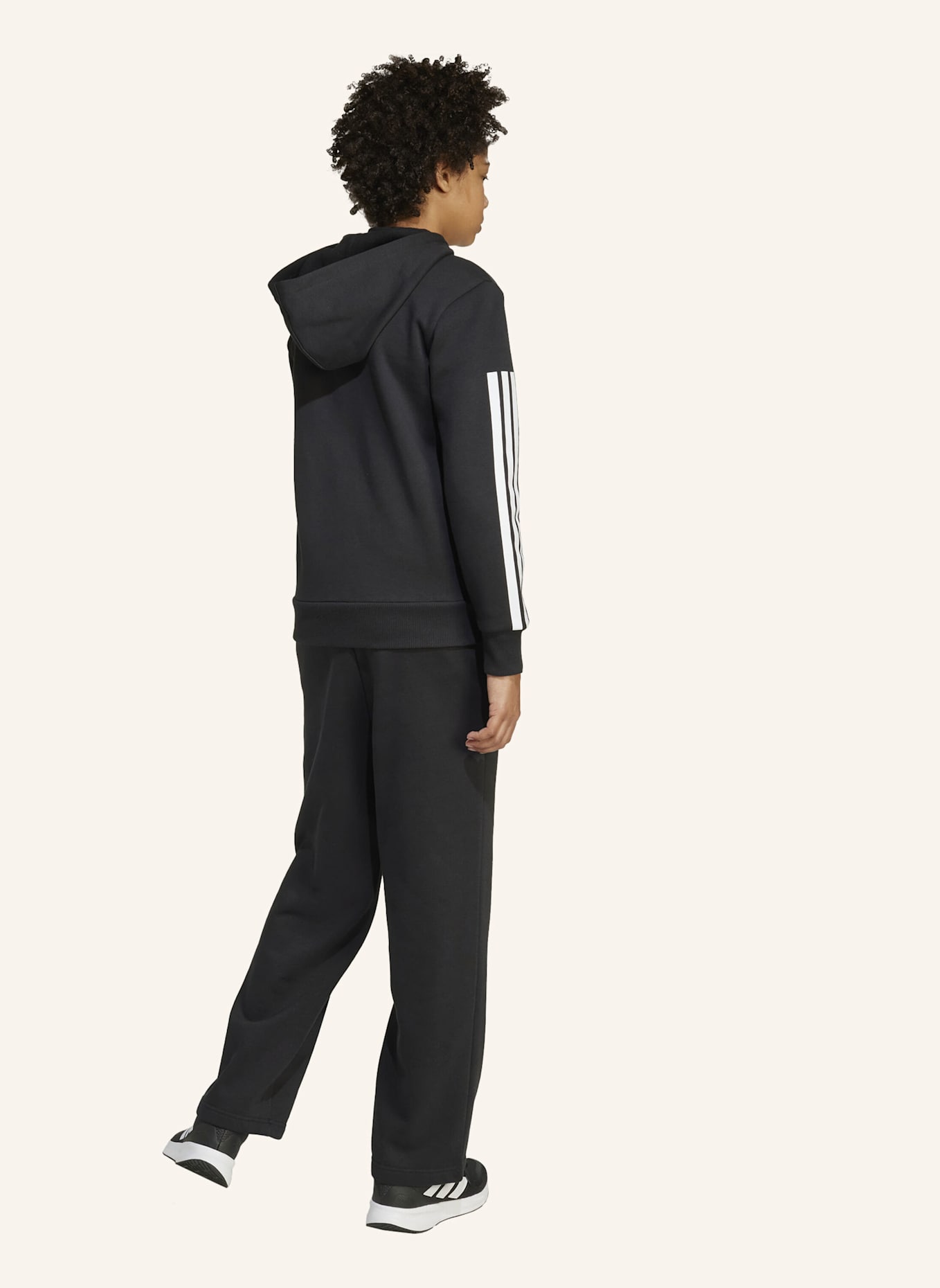 adidas FLEECE TRAININGSANZUG MIT KAPUZE KINDER: SCHWARZ/ WEISS