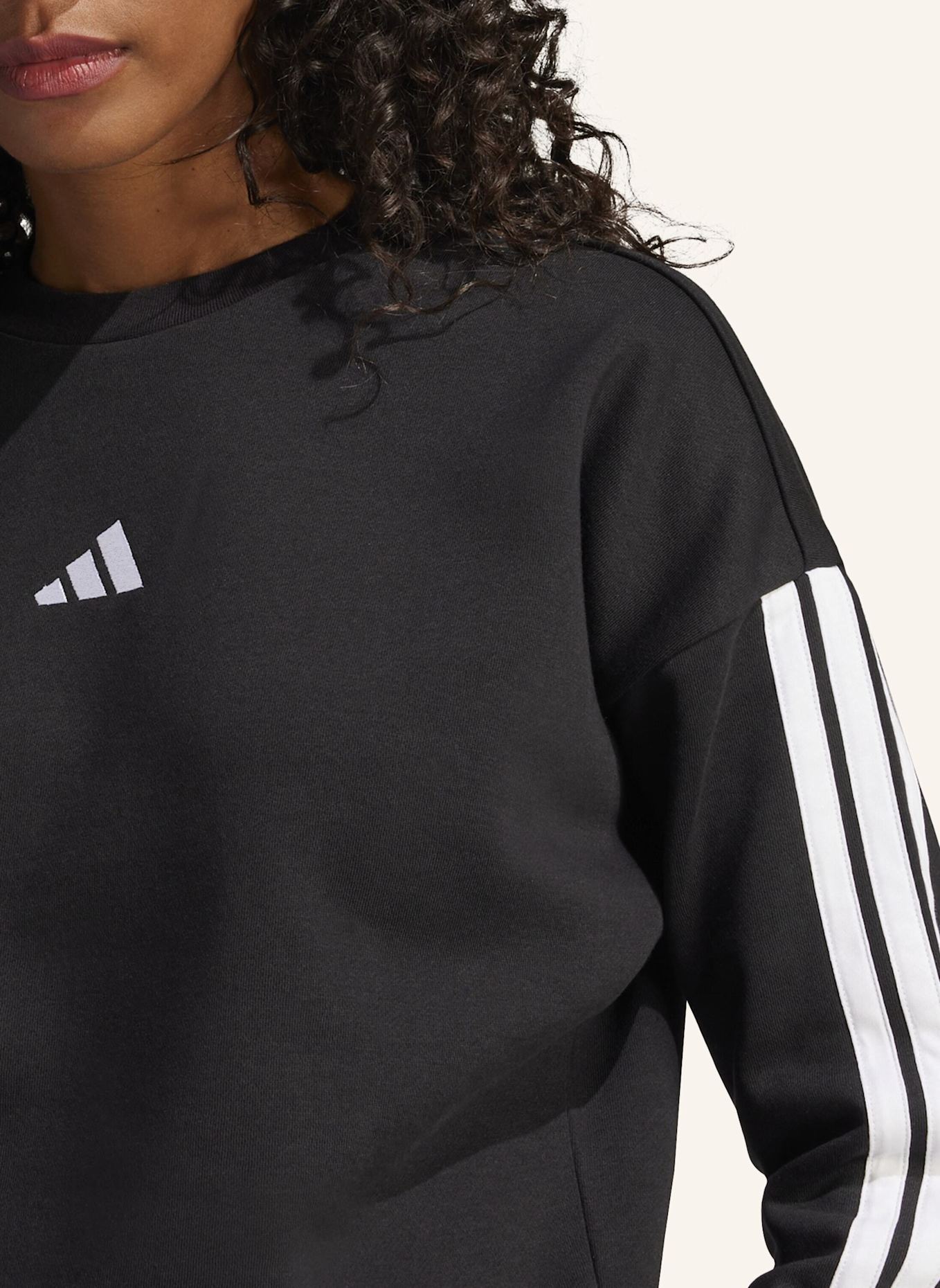 adidas ESSENTIALS 3-STREIFEN SWEATSHIRT: SCHWARZ/ WEISS