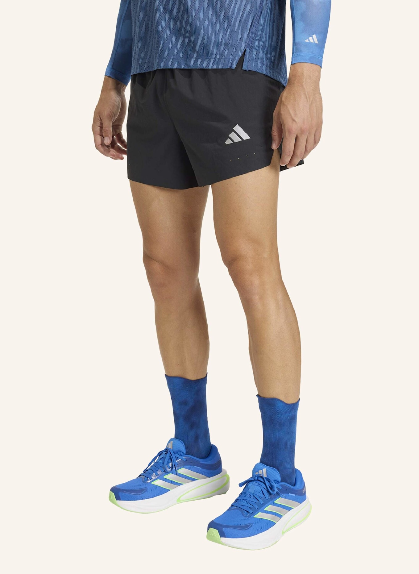 adidas Laufshorts ADI365: SCHWARZ