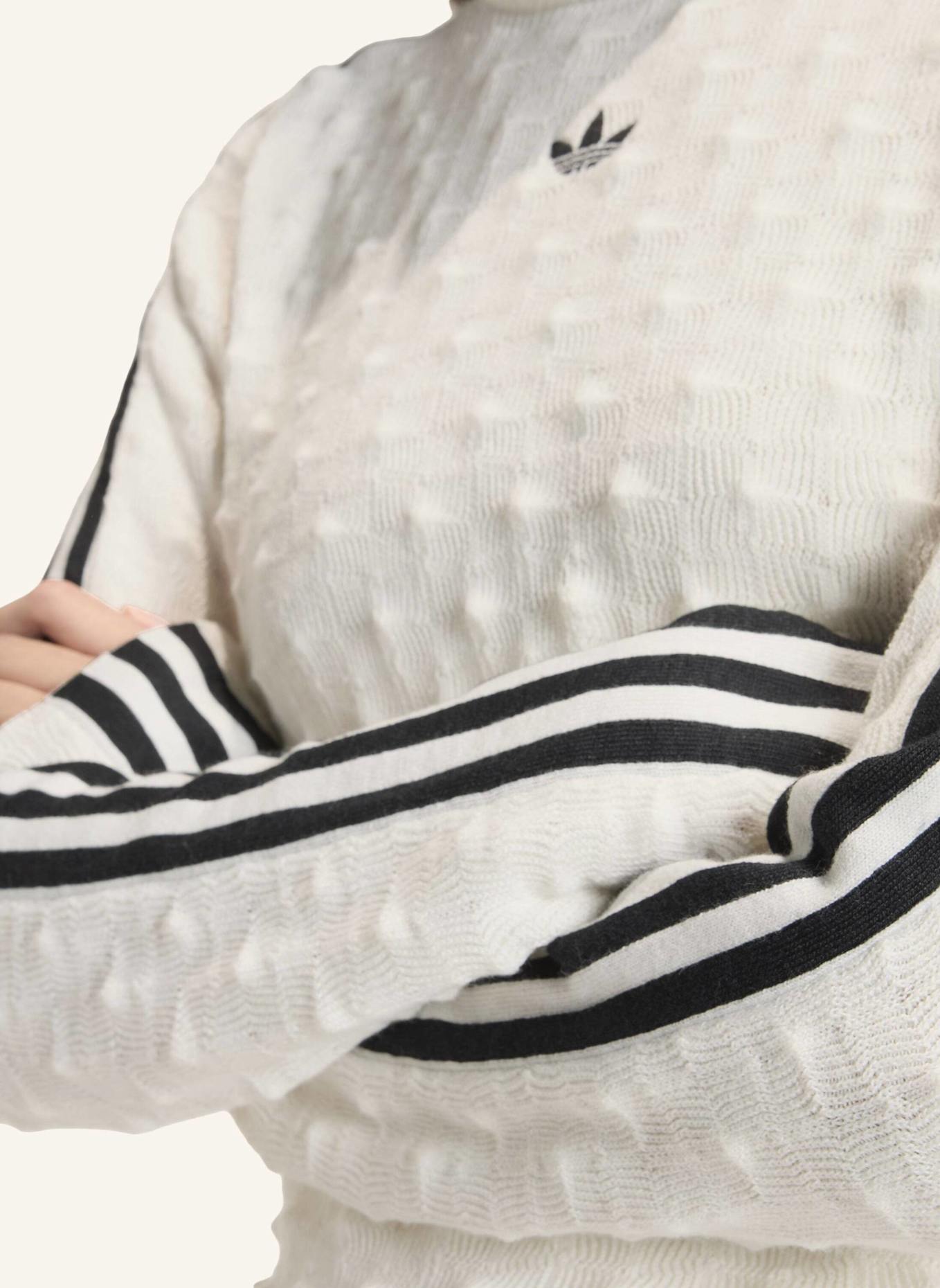 adidas Originals ADIDAS ORIGINALS SLIM SOLID SPIKE KNIT SWEATSHIRT: WEISS