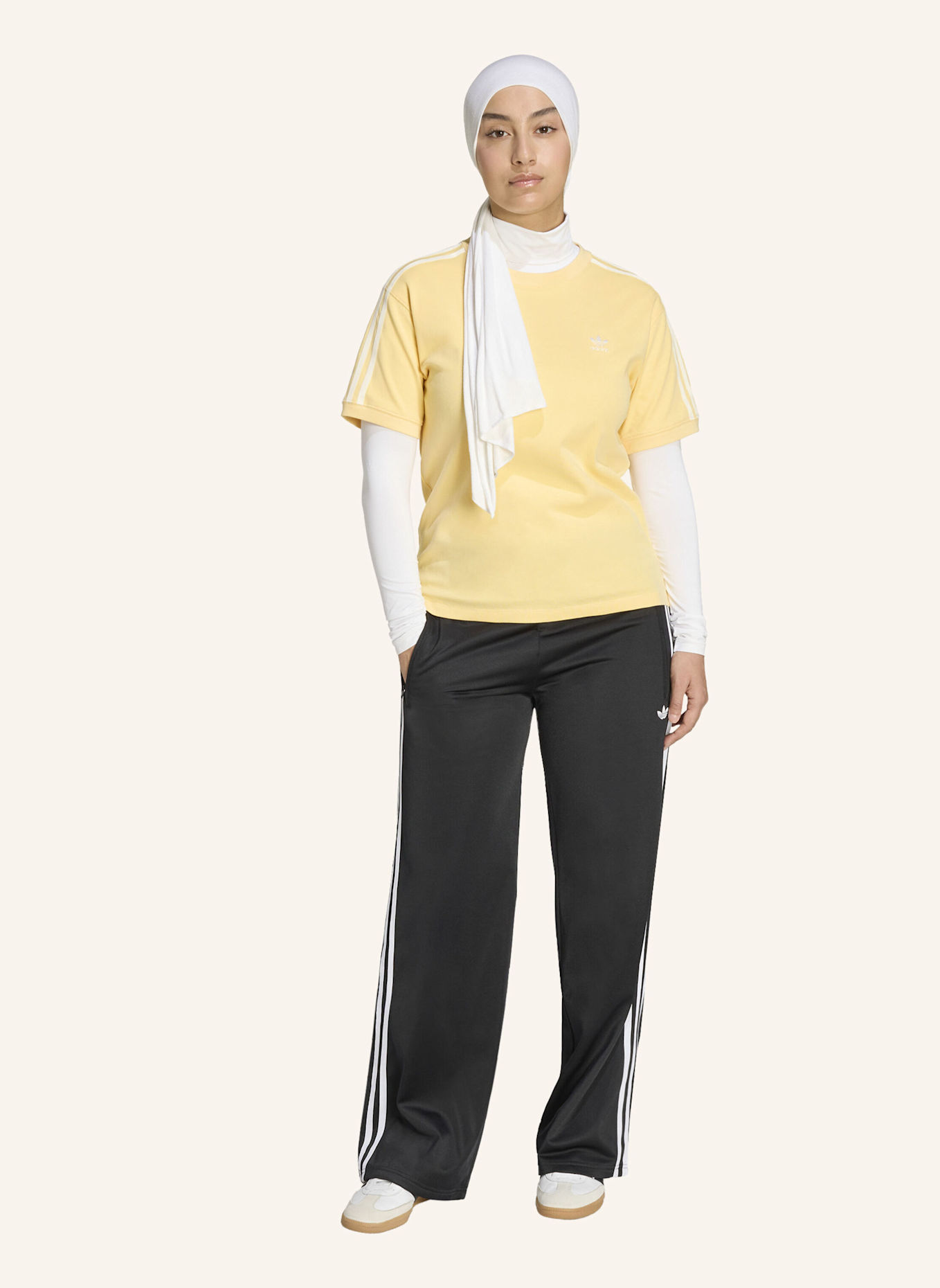 adidas Originals GESMOKTE FIREBIRD TRAININGSHOSE: SCHWARZ