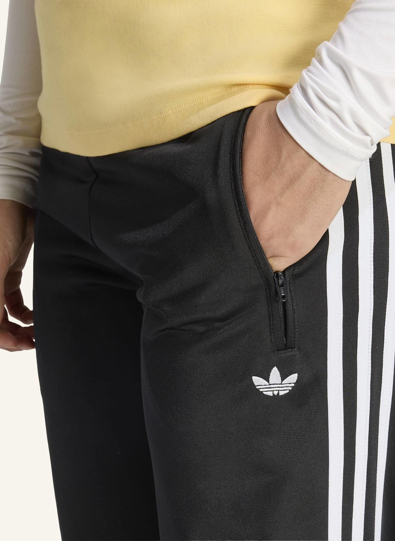 adidas Originals GESMOKTE FIREBIRD TRAININGSHOSE: SCHWARZ