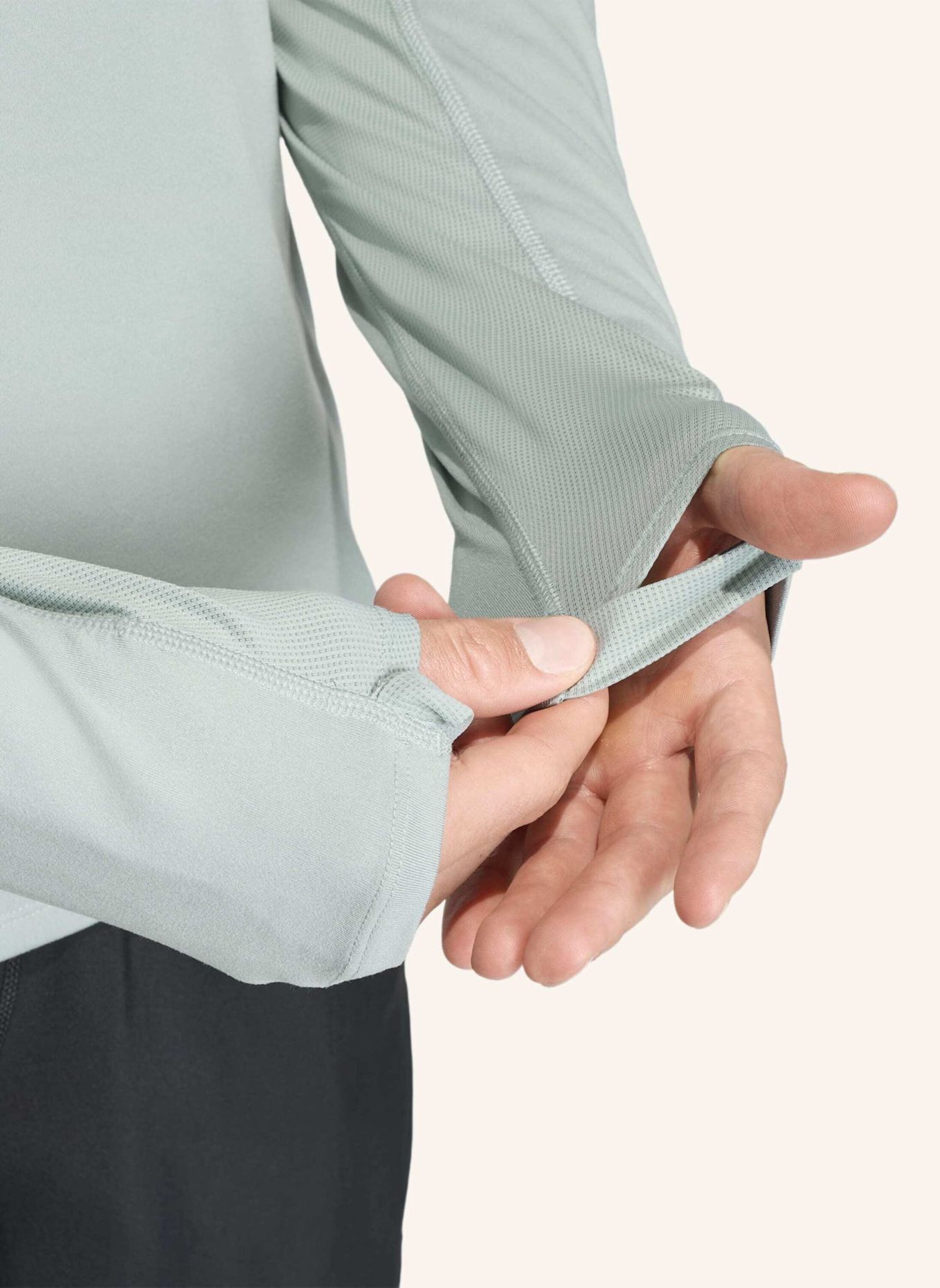 adidas Laufshirt ADI365 ICONIC: GRÜN