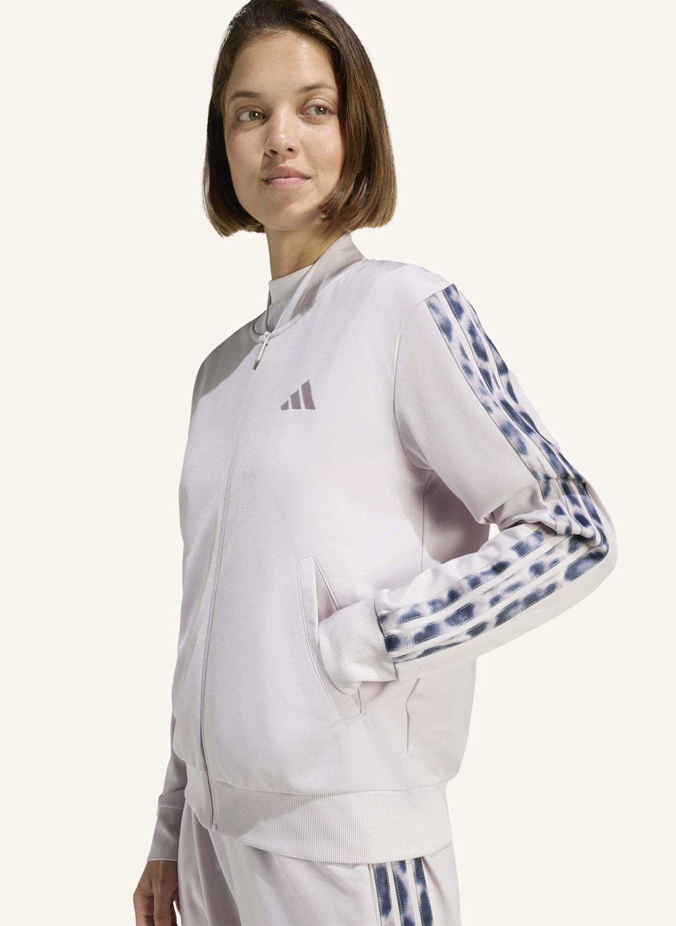 adidas 3-STREIFEN TRAININGSANZUG MIT LEOPARDENMUSTER: LILA