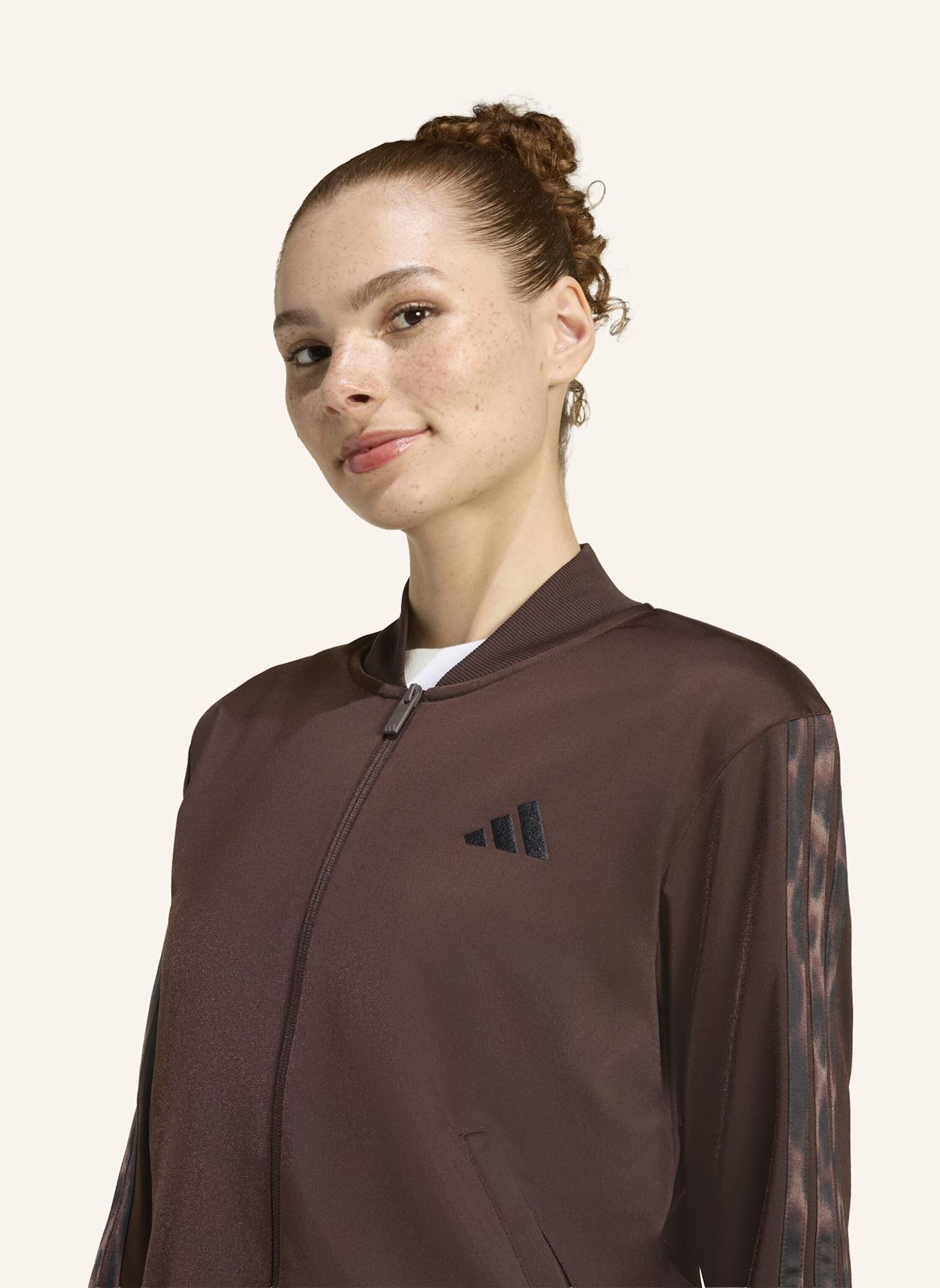 adidas TRAININGSANZUG 3-STRIPES LEOPARD PRINT: BRAUN