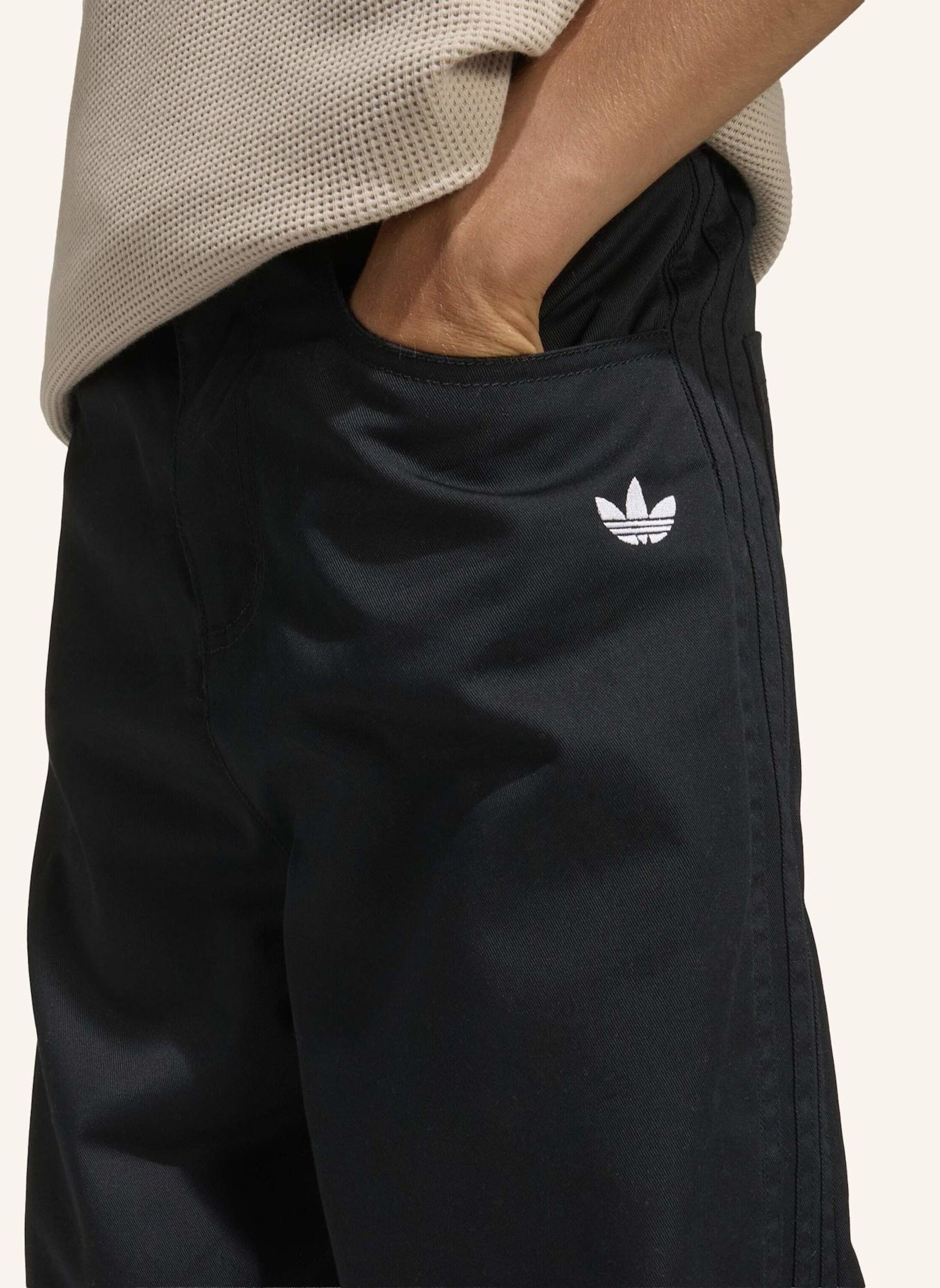 adidas Originals TWILL HOSE: SCHWARZ