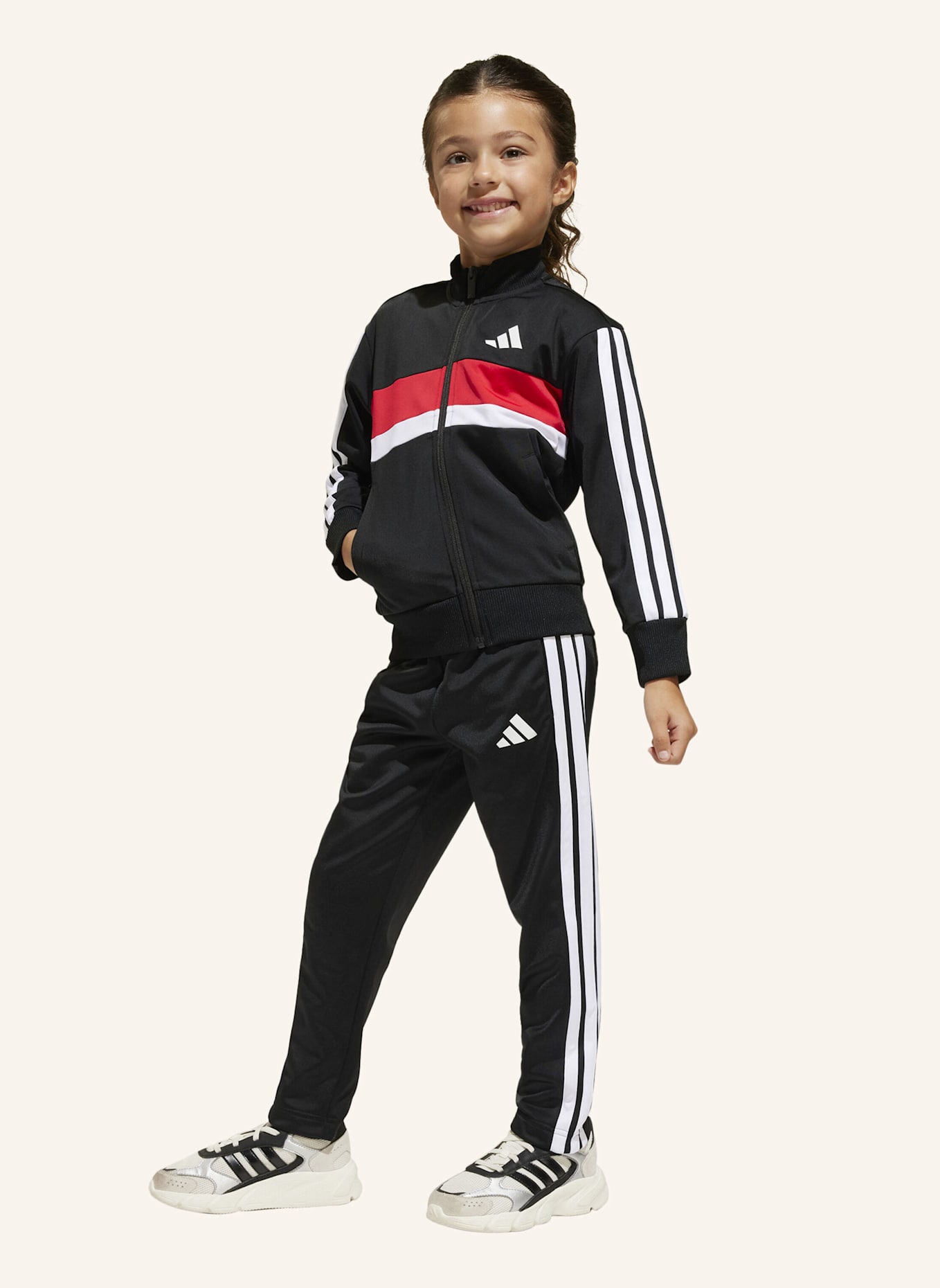adidas SEASONAL ESSENTIALS TIBERIO 3-STREIFEN TRICOT KIDS TRAININGSANZUG: SCHWARZ/ WEISS/ ROT