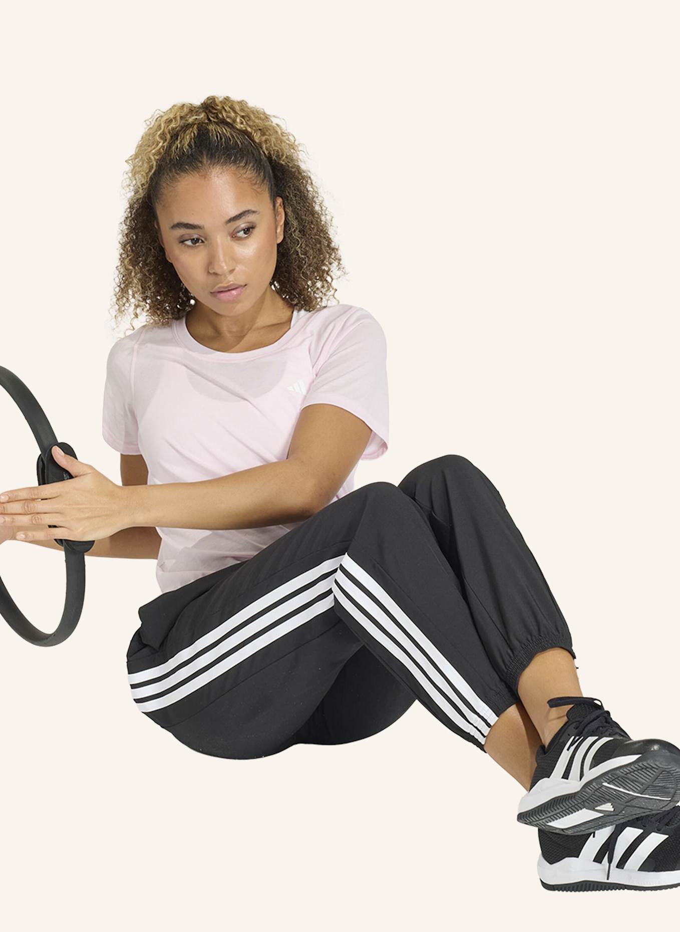 adidas T-Shirt WORKOUT ESSENTIALS: ROSA