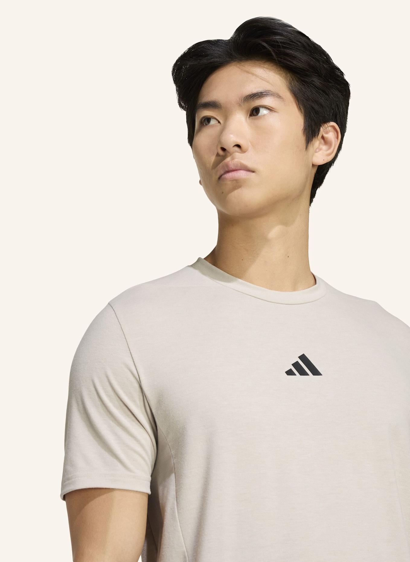 adidas T-Shirt D4T WORKOUT: BEIGE