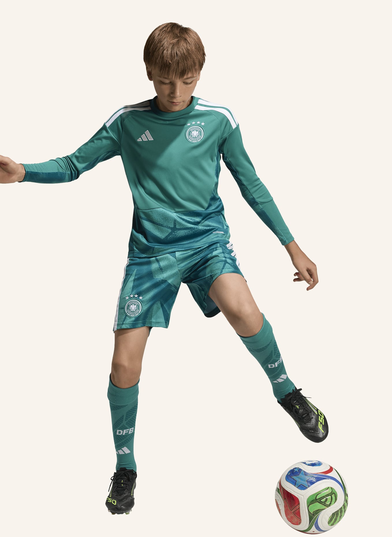 adidas DEUTSCHLAND 26 LANGÄRMELIGES TORWART-HEIMTRIKOT KIDS: GRÜN
