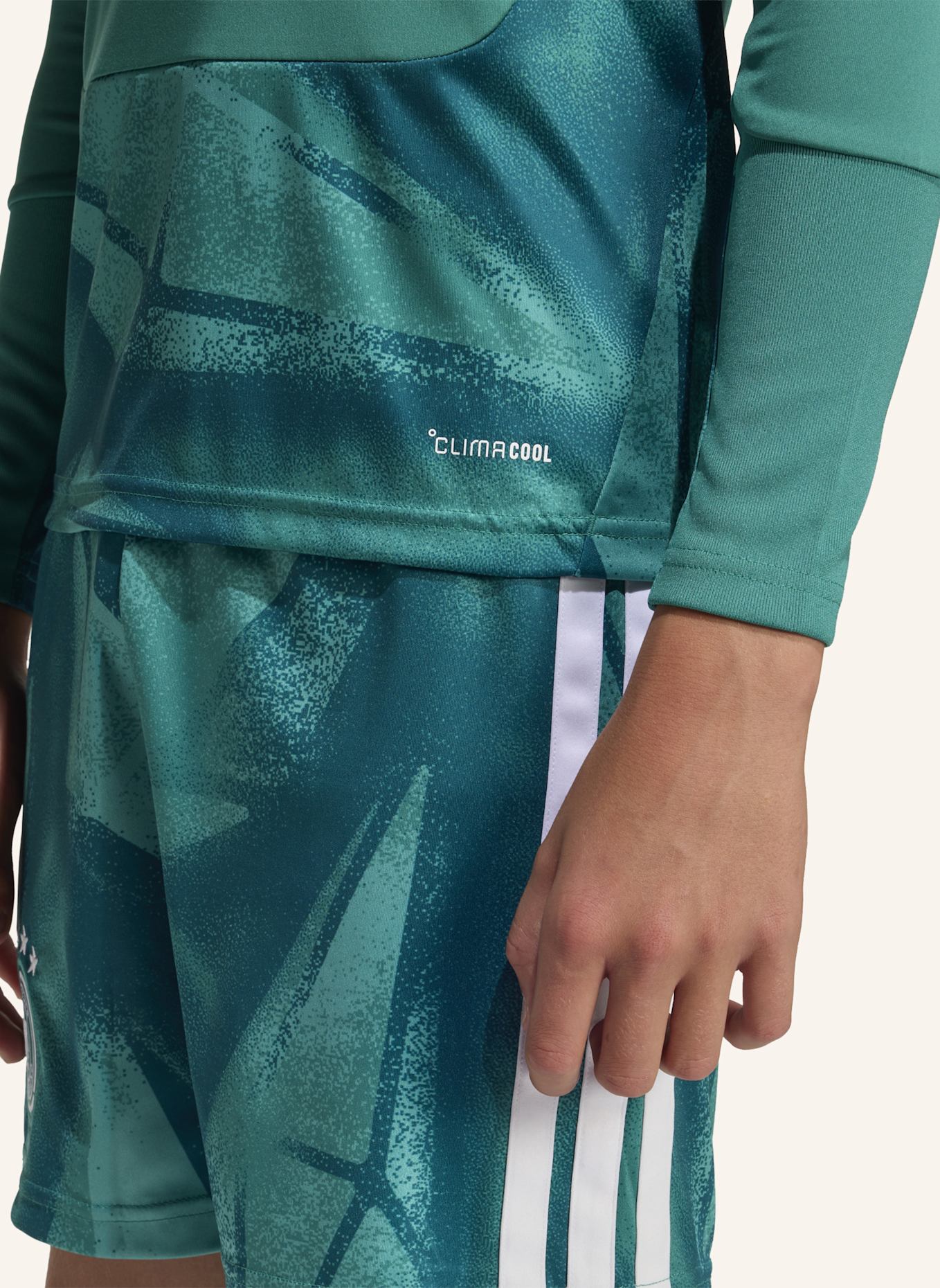 adidas DEUTSCHLAND 26 LANGÄRMELIGES TORWART-HEIMTRIKOT KIDS: GRÜN