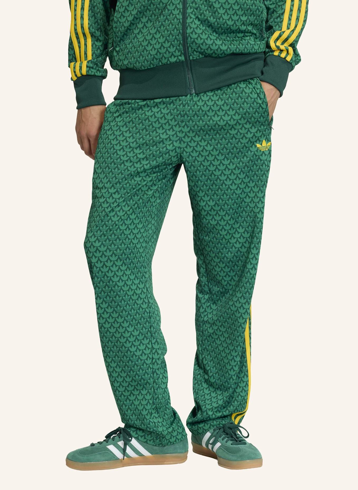 adidas Originals FIREBIRD LOOSE MONOGRAMM TRAININGSHOSE: GRÜN