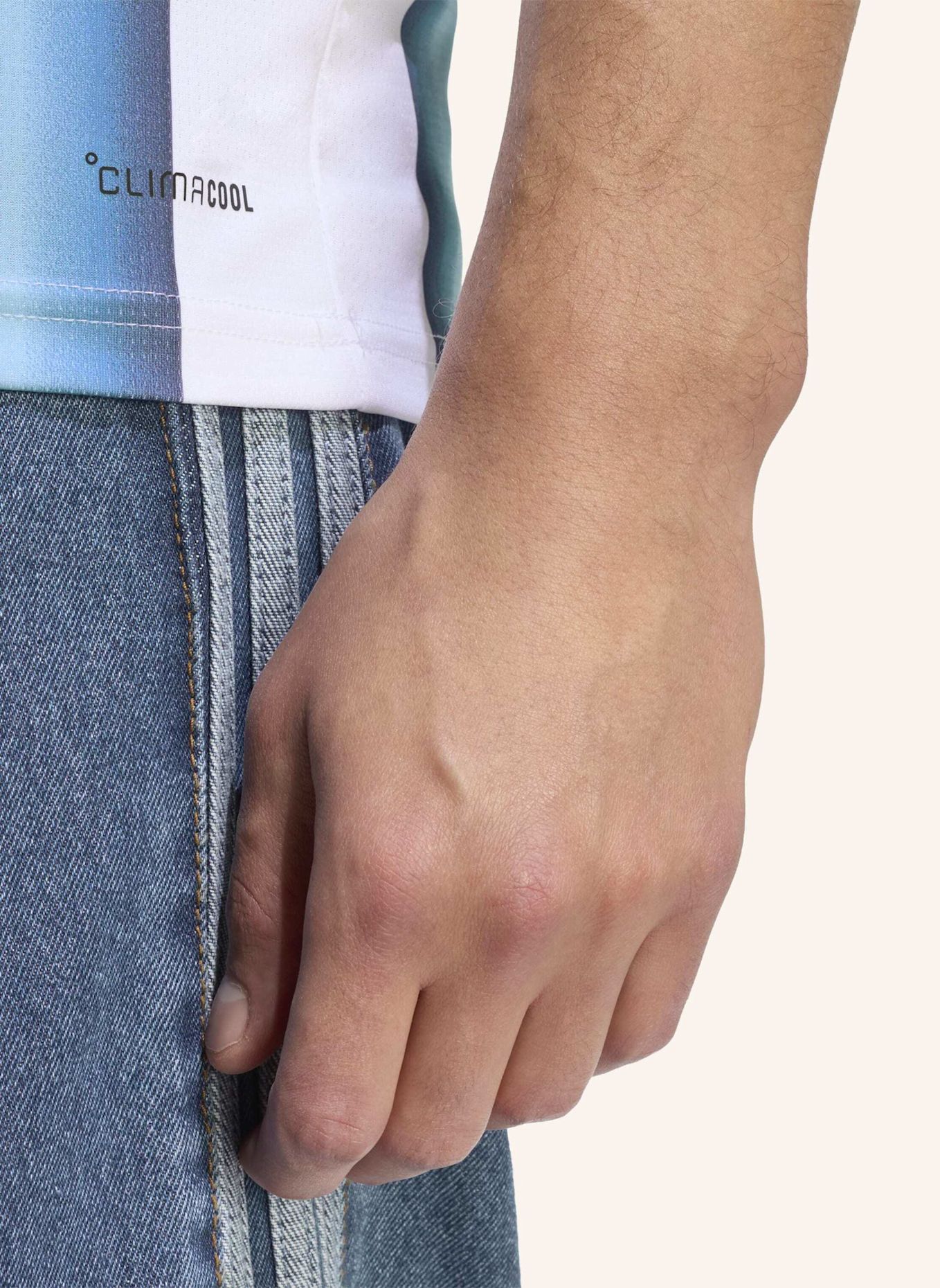 adidas ARGENTINIEN 26 MESSI HEIMTRIKOT: WEISS/ BLAU