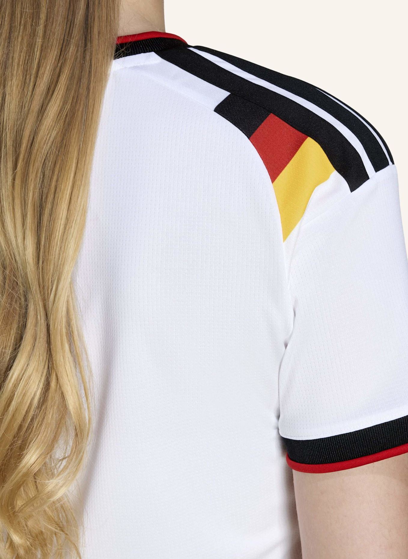 adidas KÜRZER GESCHNITTENES DEUTSCHLAND 26 HEIMTRIKOT: WEISS