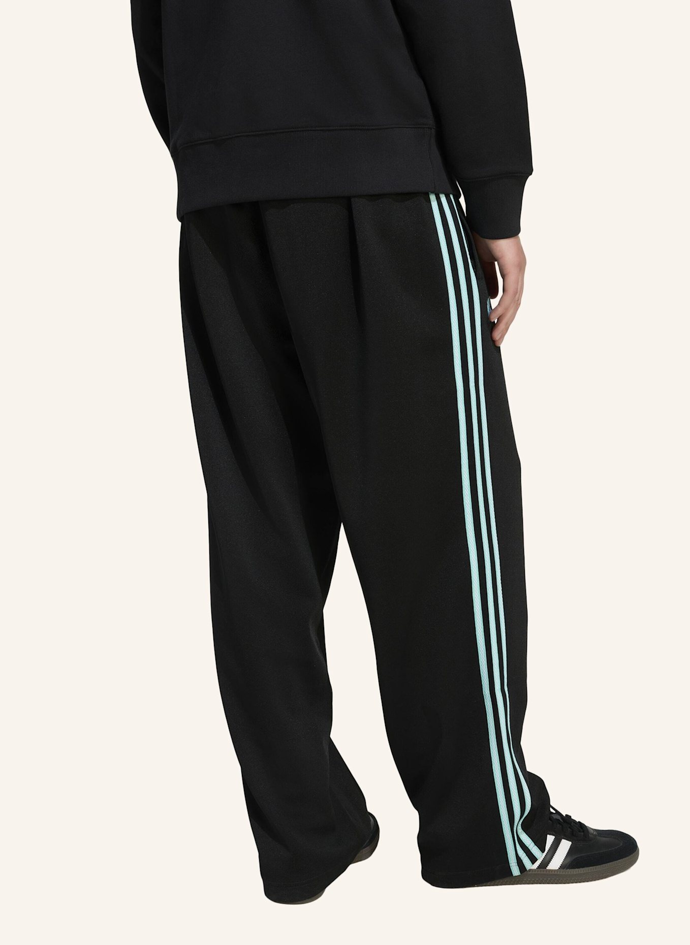 adidas MERCEDES - AMG PETRONAS FORMULA ONE TEAM LAS VEGAS TRAININGSHOSE HERREN: SCHWARZ/ WEISS