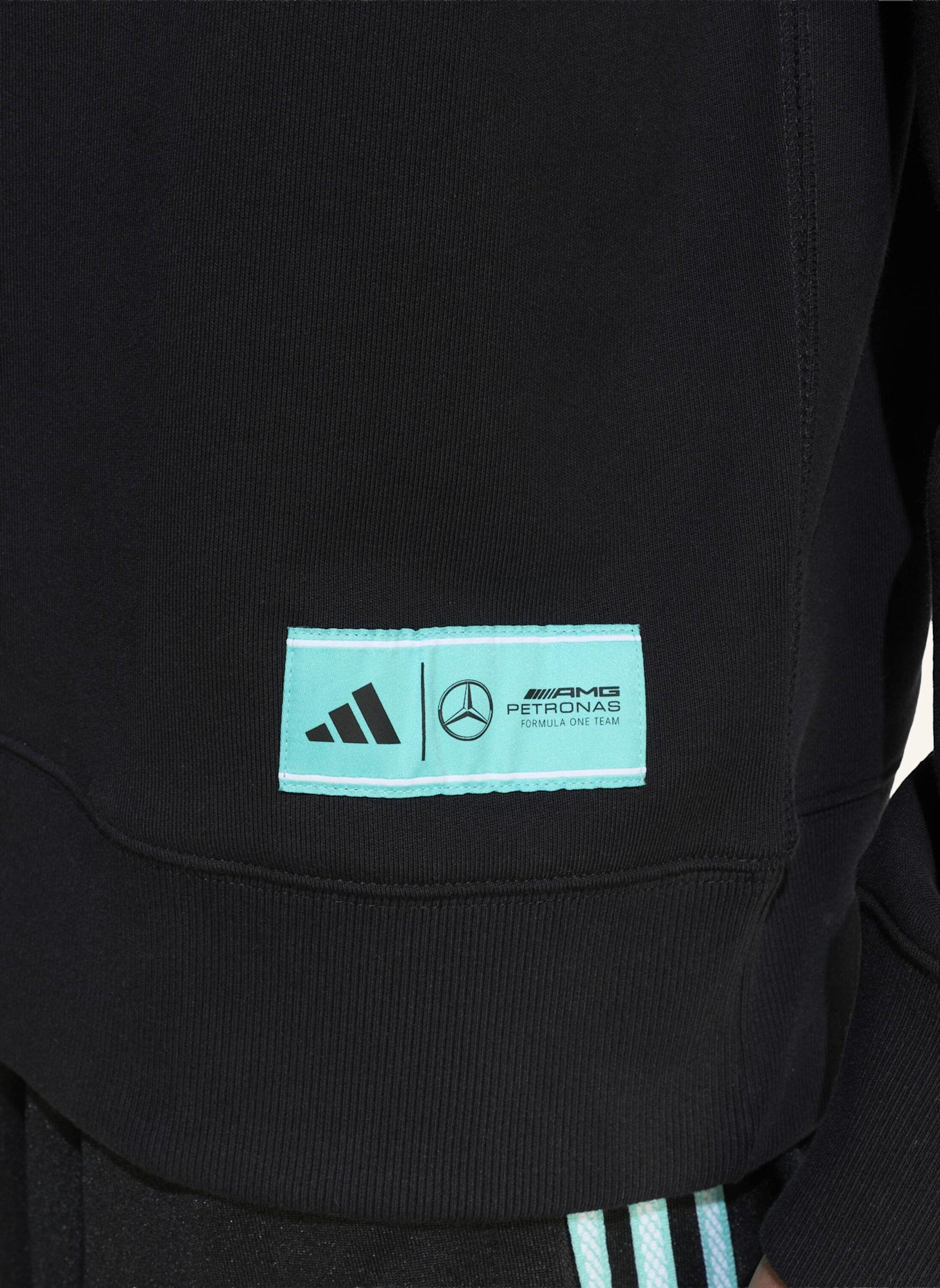 adidas MERCEDES - AMG PETRONAS FORMULA ONE TEAM LAS VEGAS SWEAT TOP MEN: SCHWARZ/ WEISS