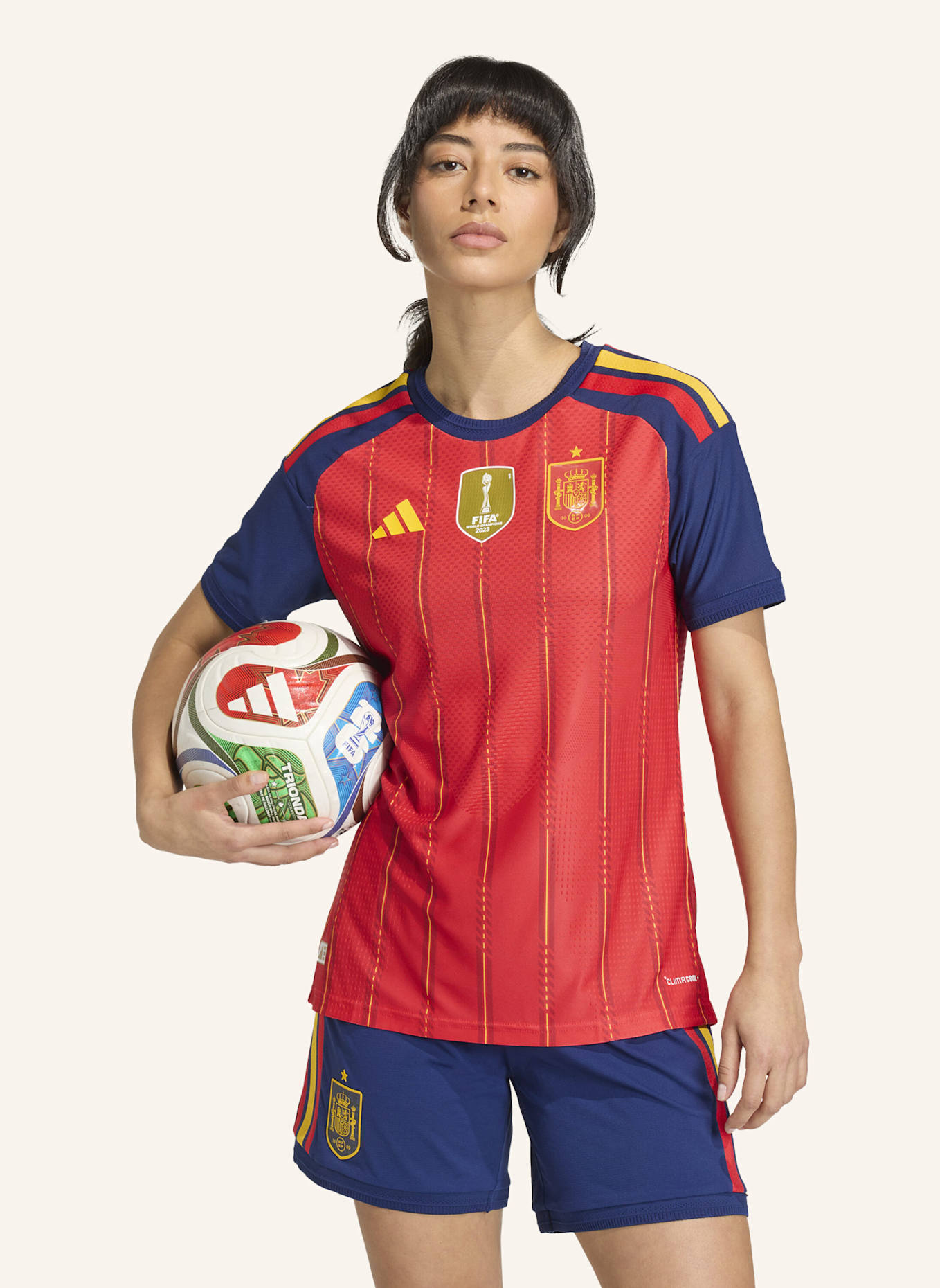 adidas SPANIEN 26 AUTHENTIC HEIMTRIKOT: ROT