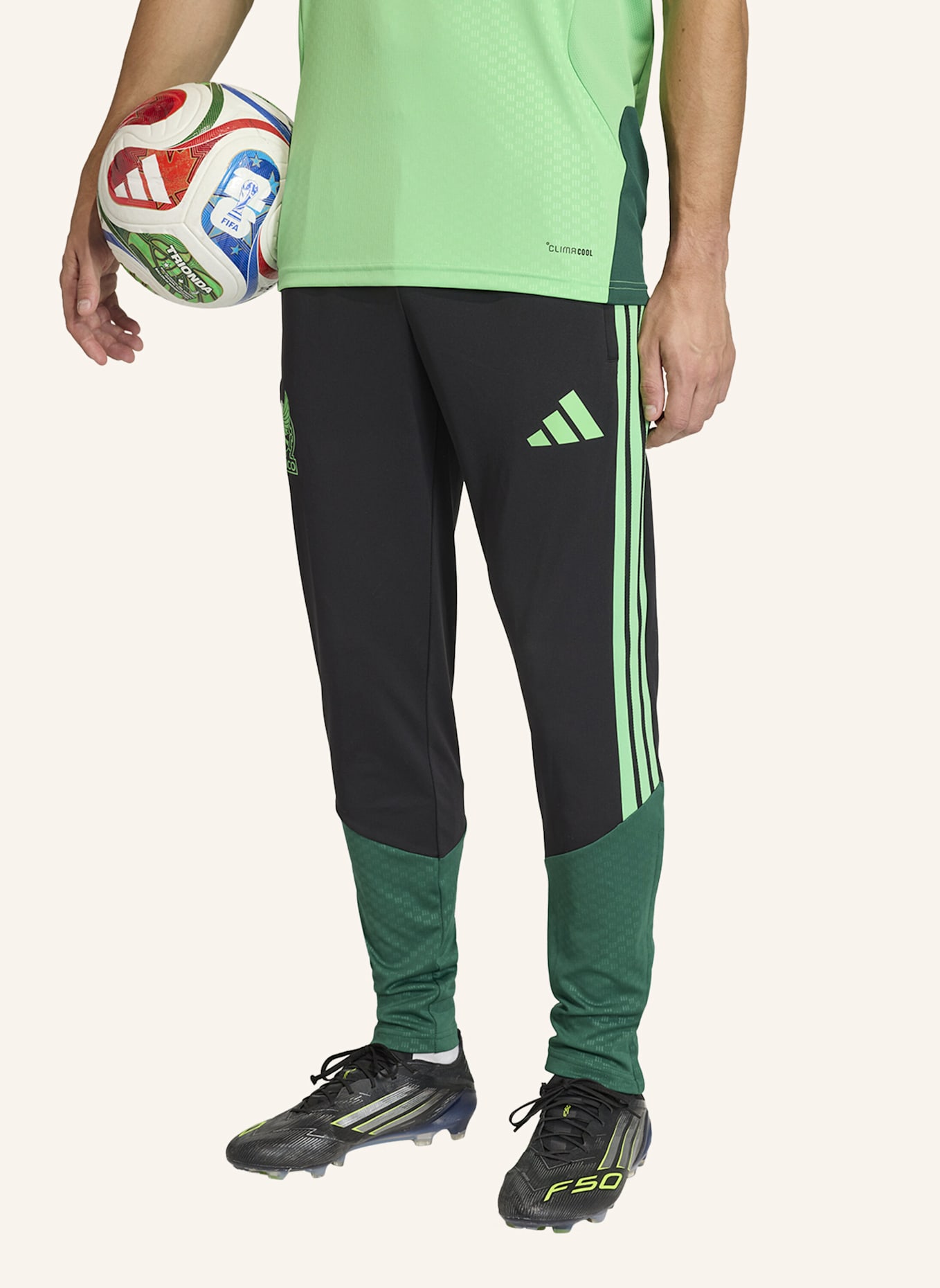 adidas MEXIKO 26 TIRO TRAININGSHOSE: SCHWARZ