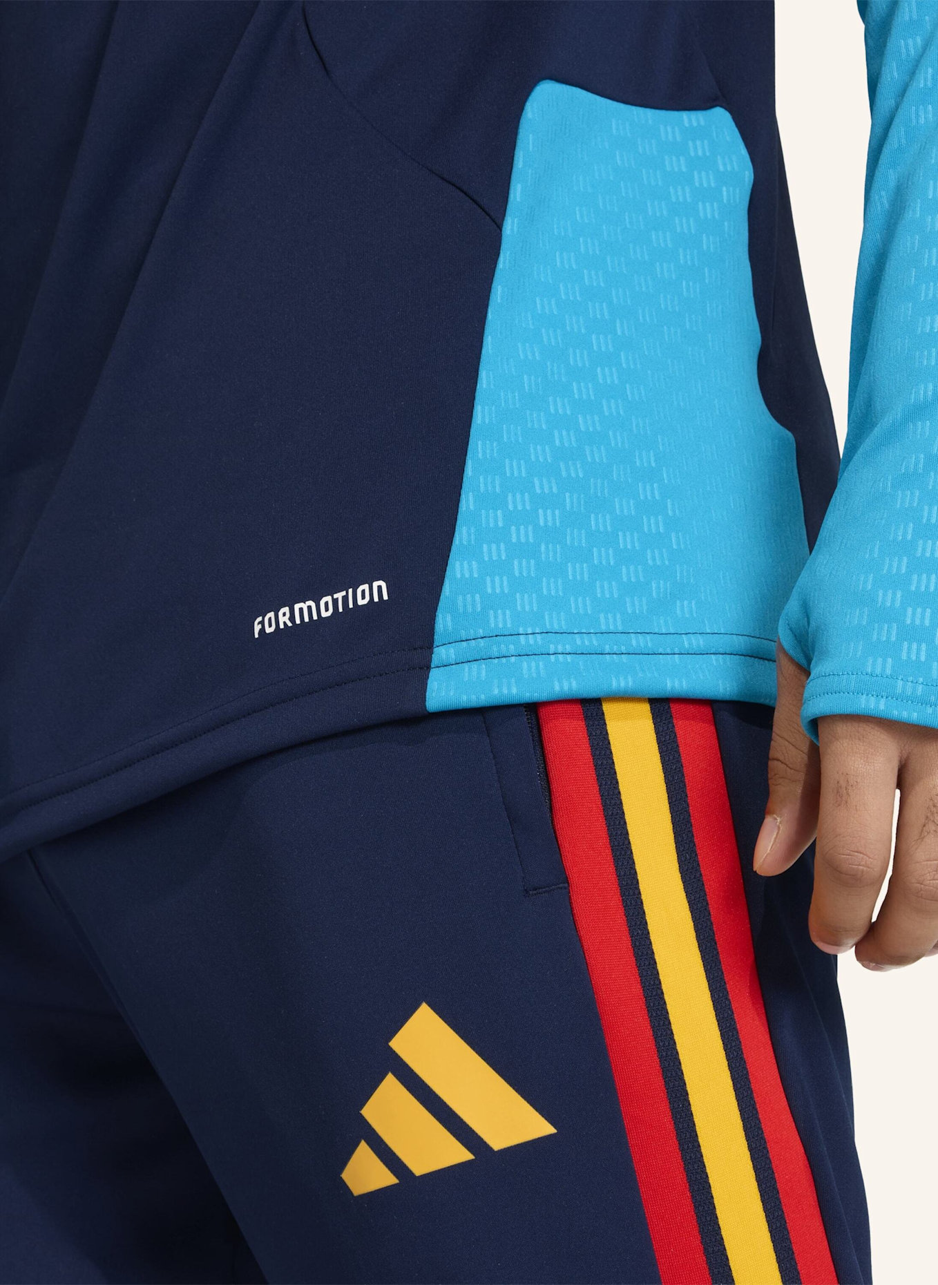 adidas SPANIEN 26 TIRO TRAININGSOBERTEIL: BLAU