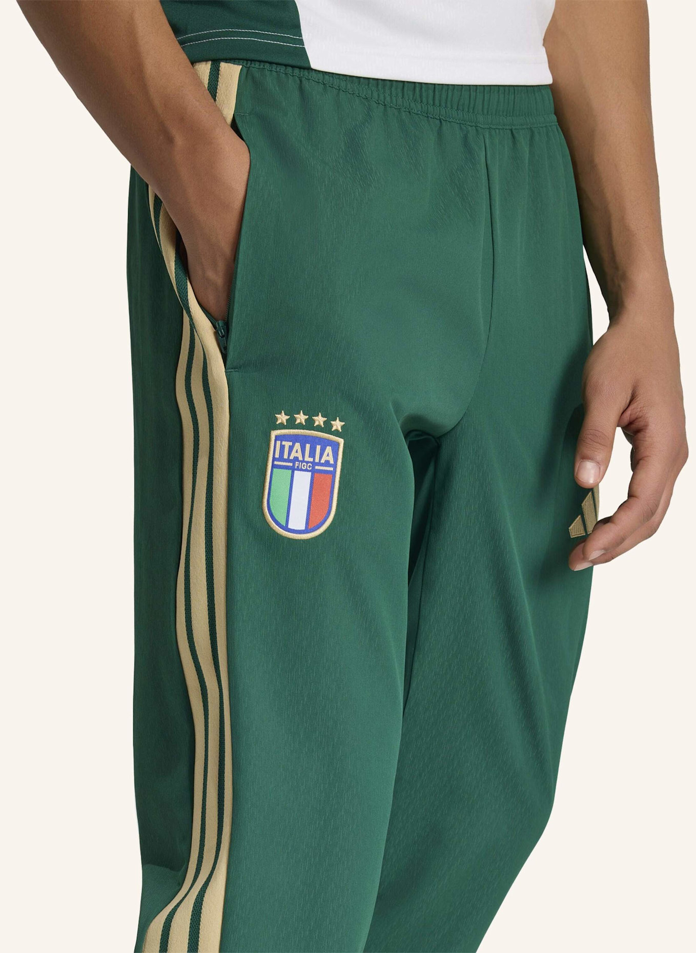 adidas ITALIEN 26 TIRO PRÄSENTATIONSHOSE: GRÜN