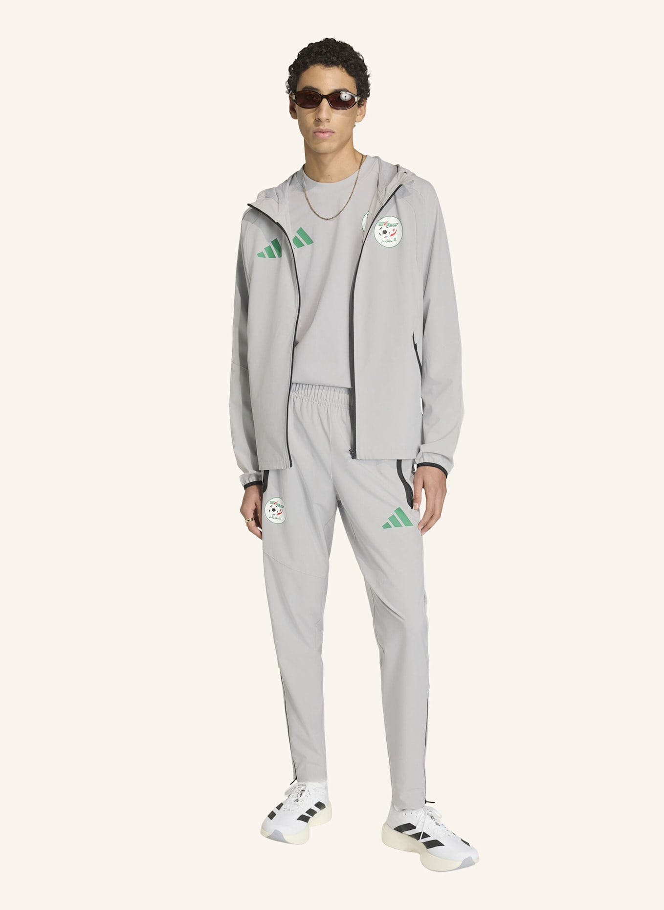 adidas ALGERIEN TIRO TECH WINDBREAKER JACKE MIT DURCHGEHENDEM REISSVERSCHLUSS: GRAU