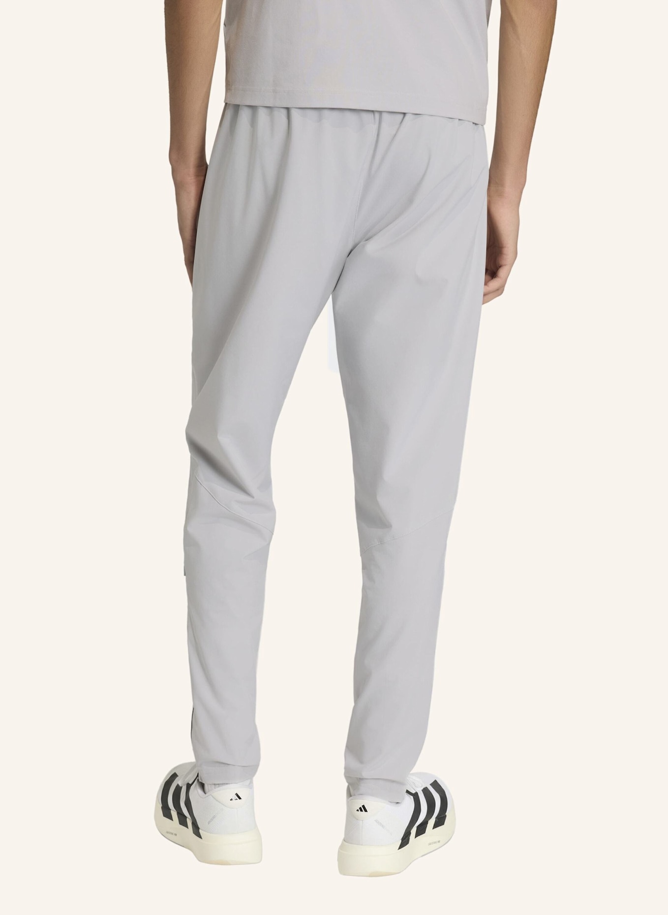 adidas ALGERIEN TIRO TECH HOSE: GRAU