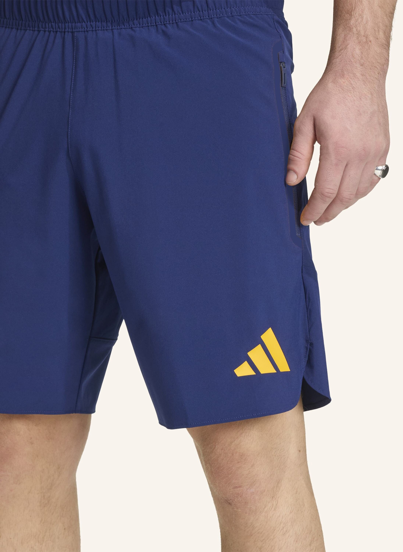 adidas SPANIEN TIRO TRAVEL SHORTS: BLAU