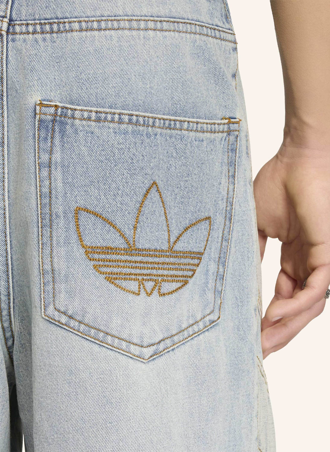 adidas Originals DENIM SHORTS: BLAU