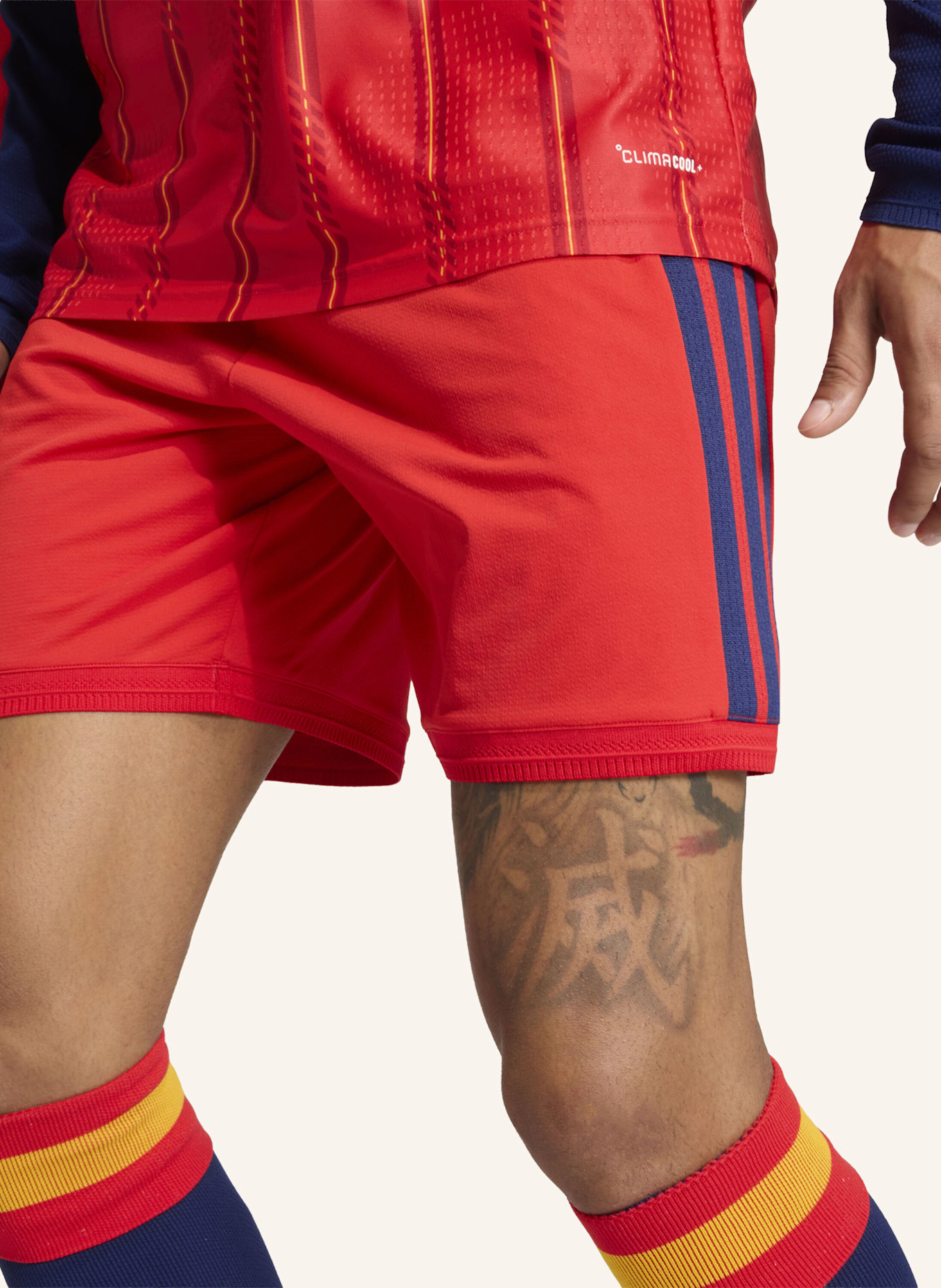 adidas SPANIEN 26 AUTHENTIC SHORTS: ROT