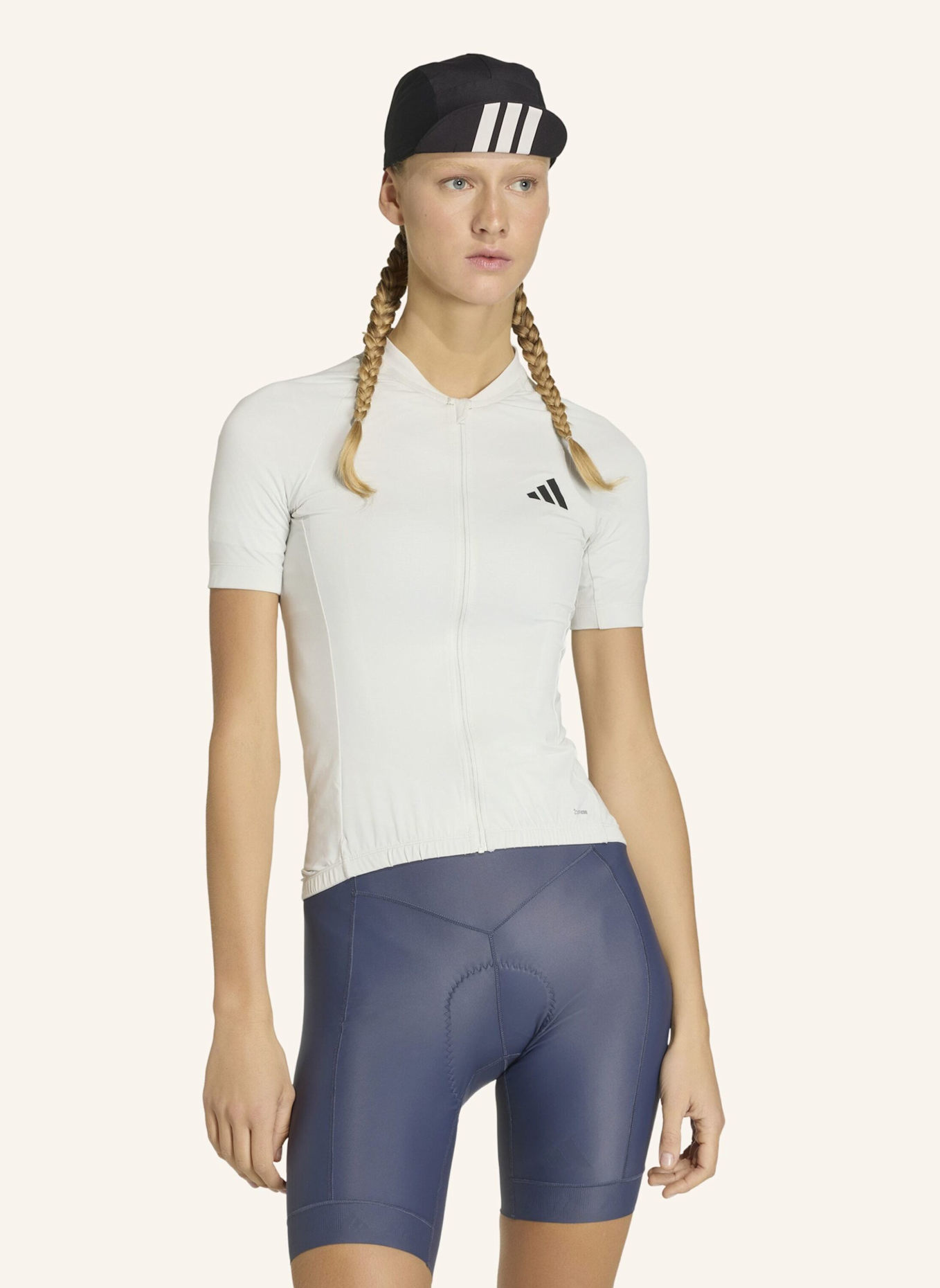 adidas ESSENTIALS FAHRRADTRIKOT: GRAU