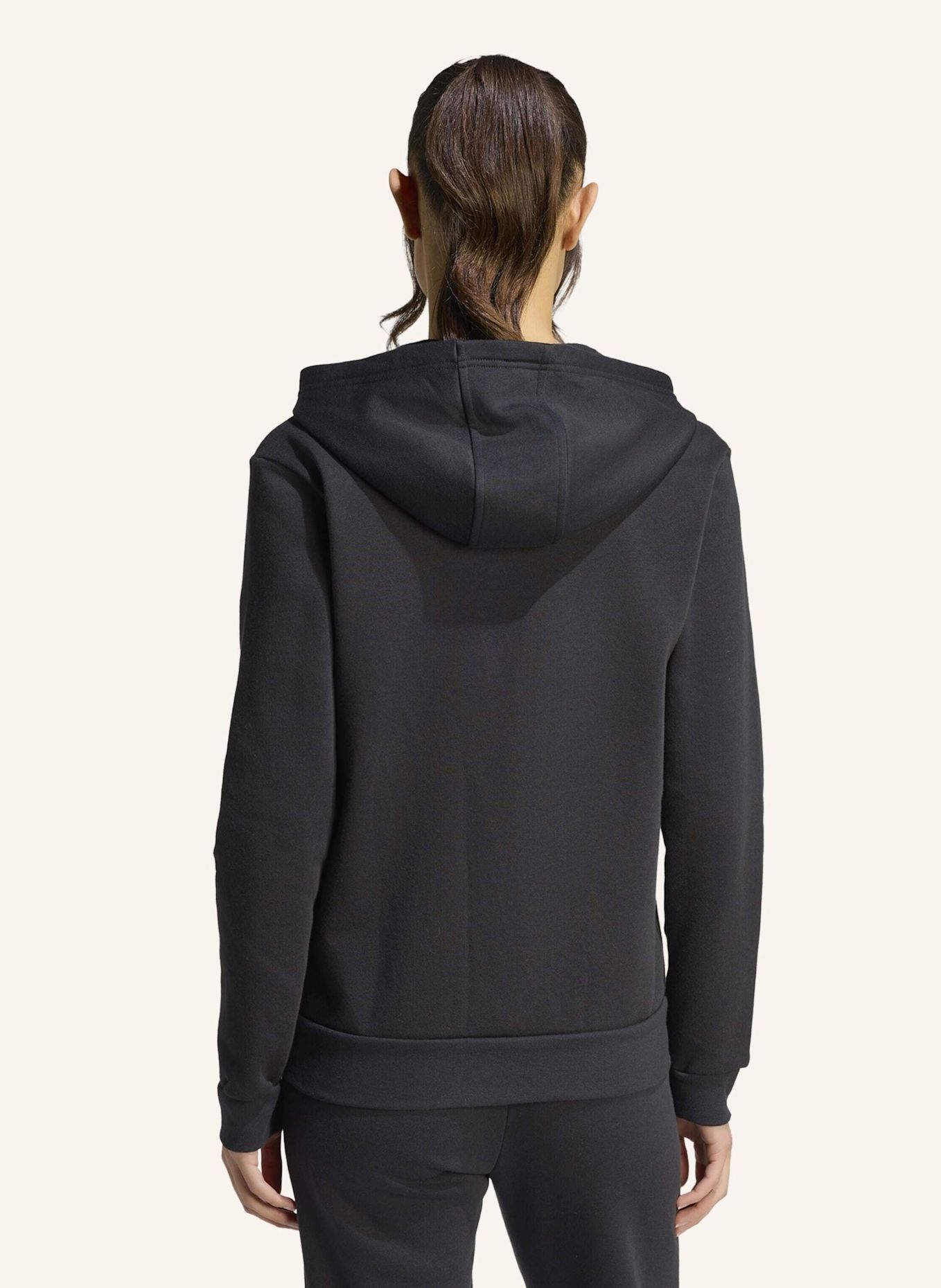 adidas ENTRADA26 KAPUZENJACKE MIT DURCHGEHENDEM REISSVERSCHLUSS: SCHWARZ / WEISS