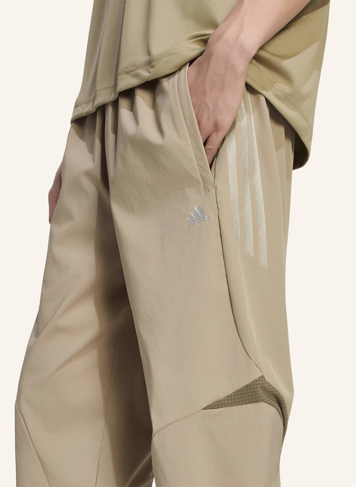 adidas Originals F50 TRAININGSHOSE, LOCKERE PASSFORM, GESTREIFT: BRAUN