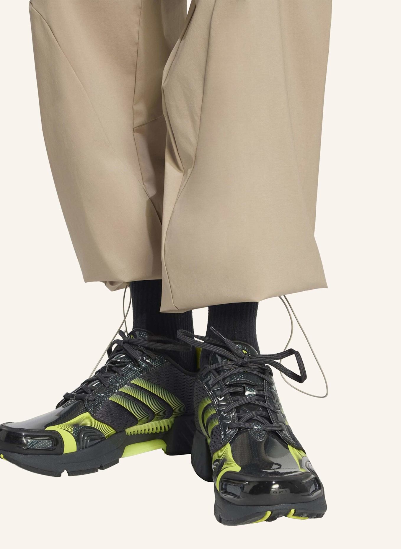 adidas Originals F50 TRAININGSHOSE, LOCKERE PASSFORM, GESTREIFT: BRAUN