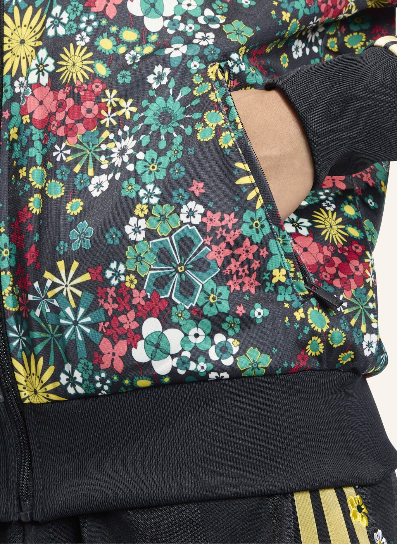 adidas Originals ADIDAS ORIGINALS X LIBERTY LONDON FIREBIRD JACKE: SCHWARZ/ GRÜN/ GELB