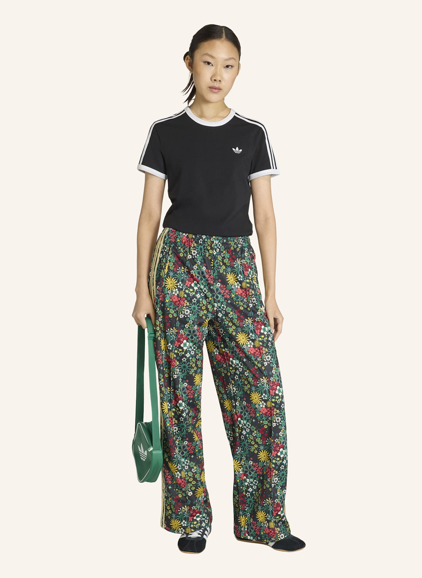 adidas Originals ADIDAS ORIGINALS X LIBERTY LONDON FIREBIRD TRAININGSHOSE: SCHWARZ/ GRÜN/ GELB