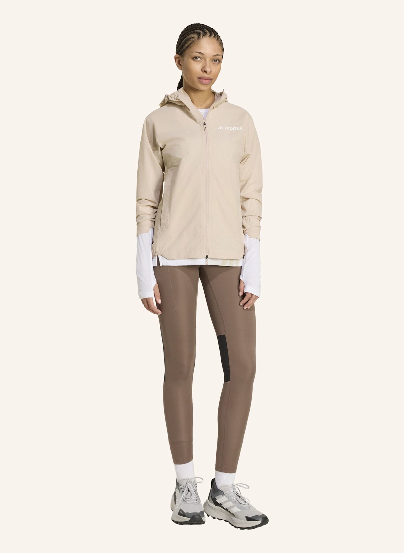 adidas TERREX TERREX XPERIOR 2.5 LAYER LIGHT CLIMAPROOF JACKE: BEIGE