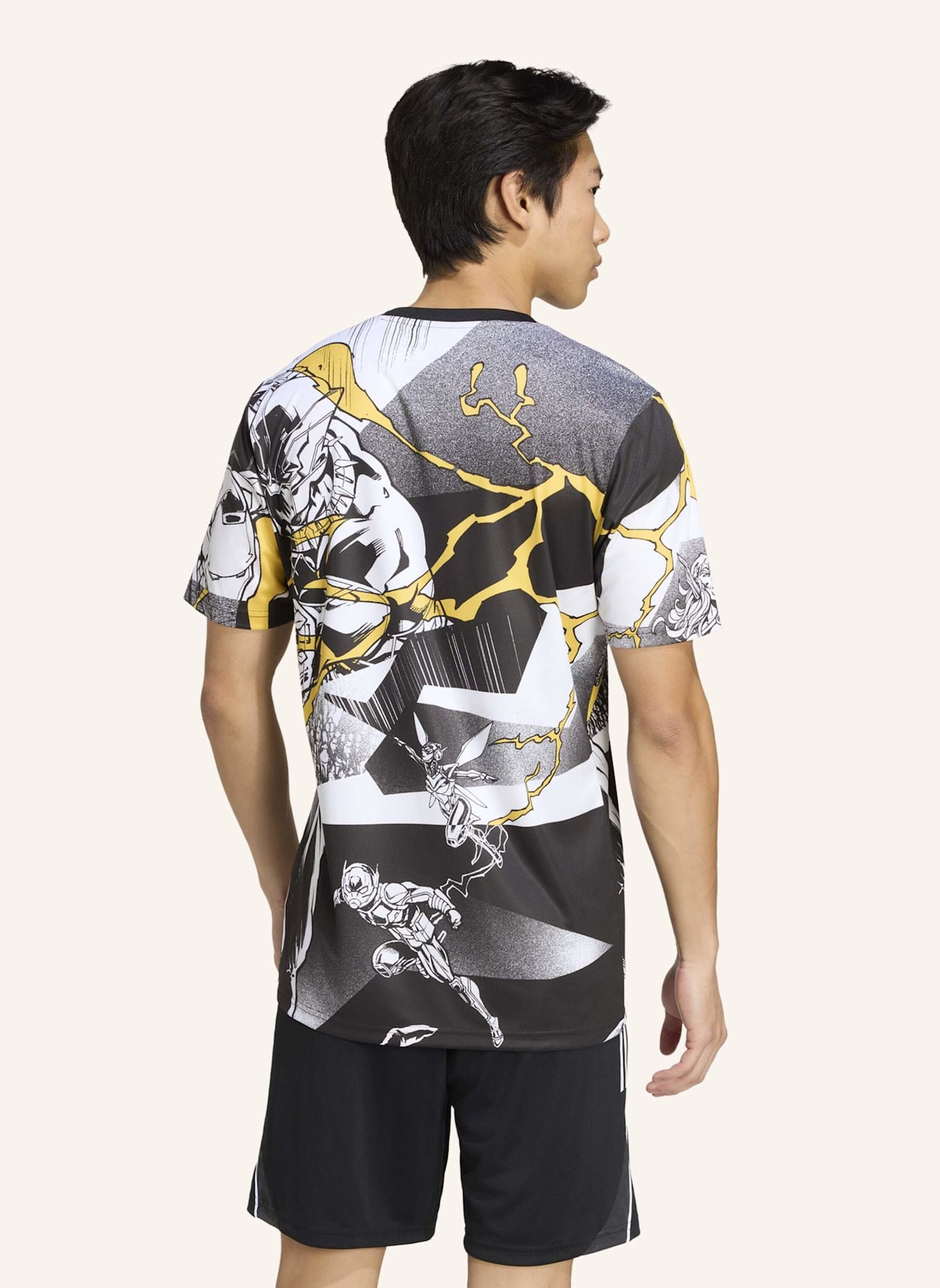 adidas ADIDAS REAL MADRID AVENGERS 25/26 PRE-MATCH SHIRT: WEISS/ SCHWARZ/ GOLD