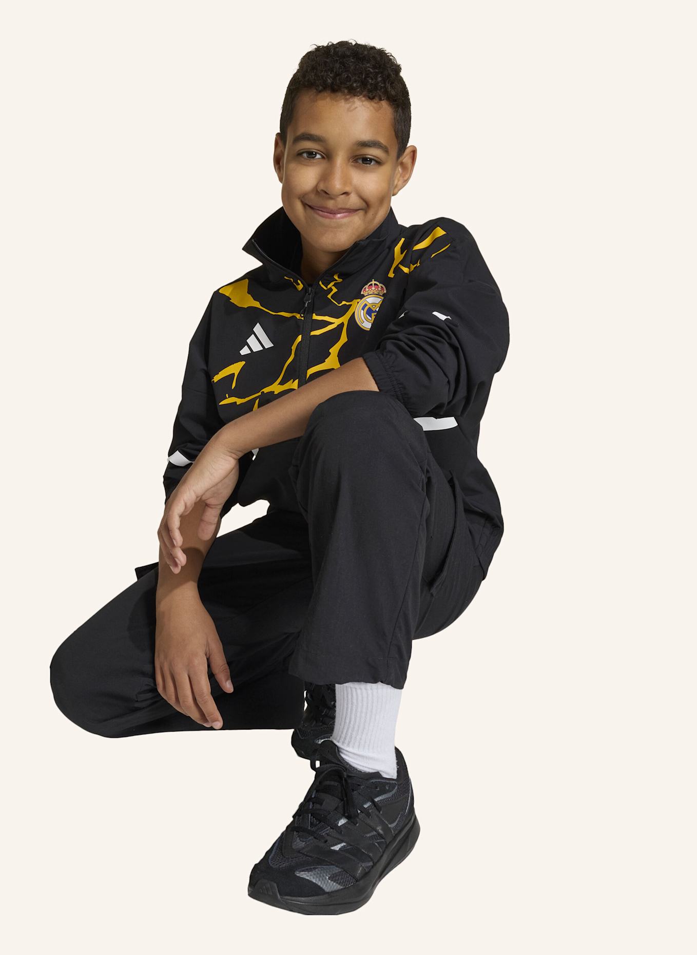 adidas ADIDAS REAL MADRID AVENGERS Z.N.E. ANTHEM JACKE FÜR KINDER: SCHWARZ
