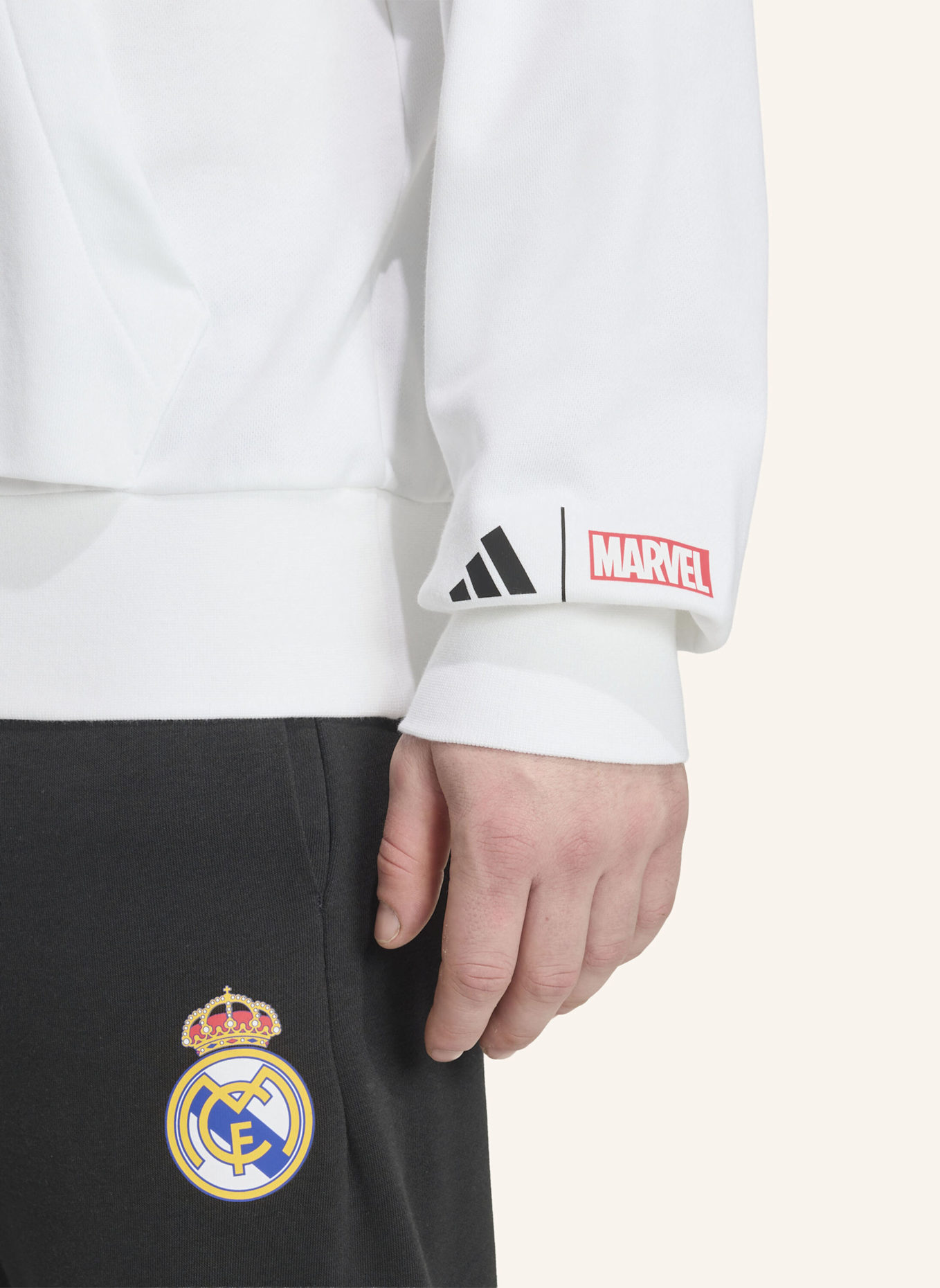 adidas ADIDAS REAL MADRID AVENGERS HOODIE: WEISS