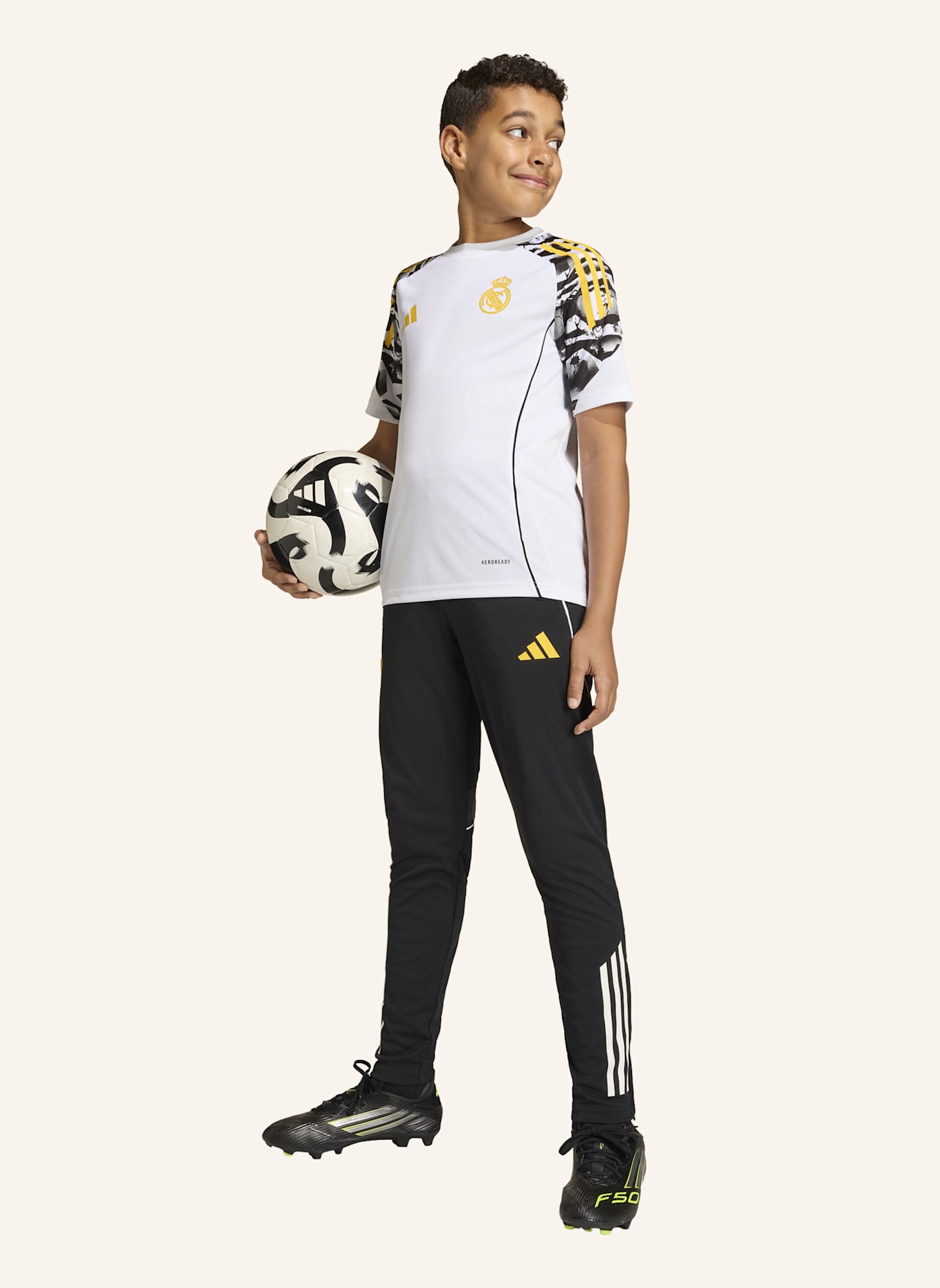 adidas ADIDAS REAL MADRID AVENGERS 25/26 TIRO25 COMPETITION KIDS TRAININGSTRIKOT: WEISS