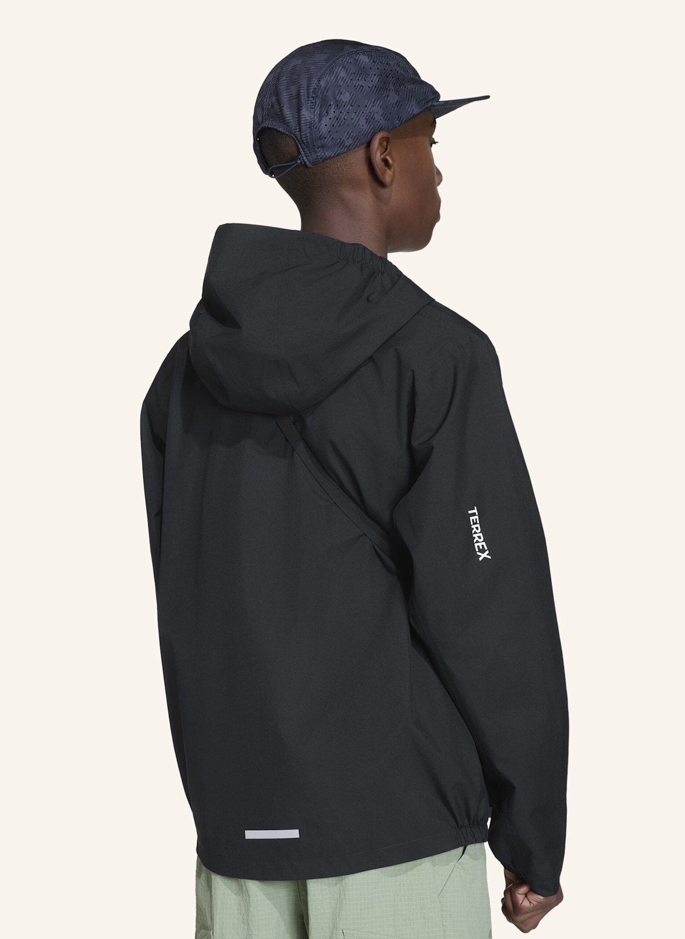 adidas TERREX TERREX KIDS MULTI 2 LAYER CLIMAPROOF REGENJACKE: SCHWARZ