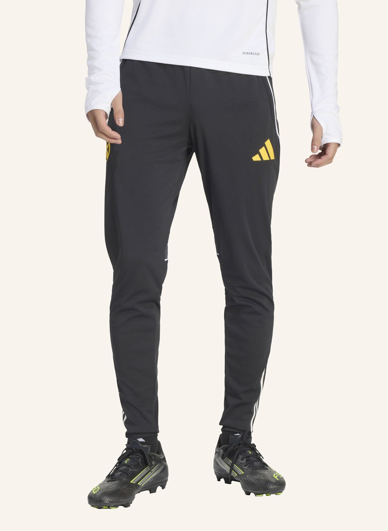 adidas ADIDAS REAL MADRID AVENGERS 25/26 TIRO 25 COMPETITION TRAININGSHOSE: SCHWARZ/ WEISS/ GOLD