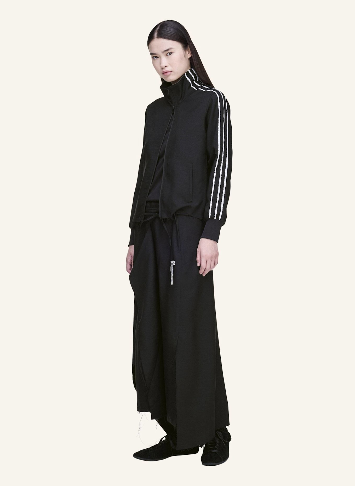 Y-3 Y-3 SPORT UNIFORM RAW CUT 3-STREIFEN TRAININGSJACKE: SCHWARZ