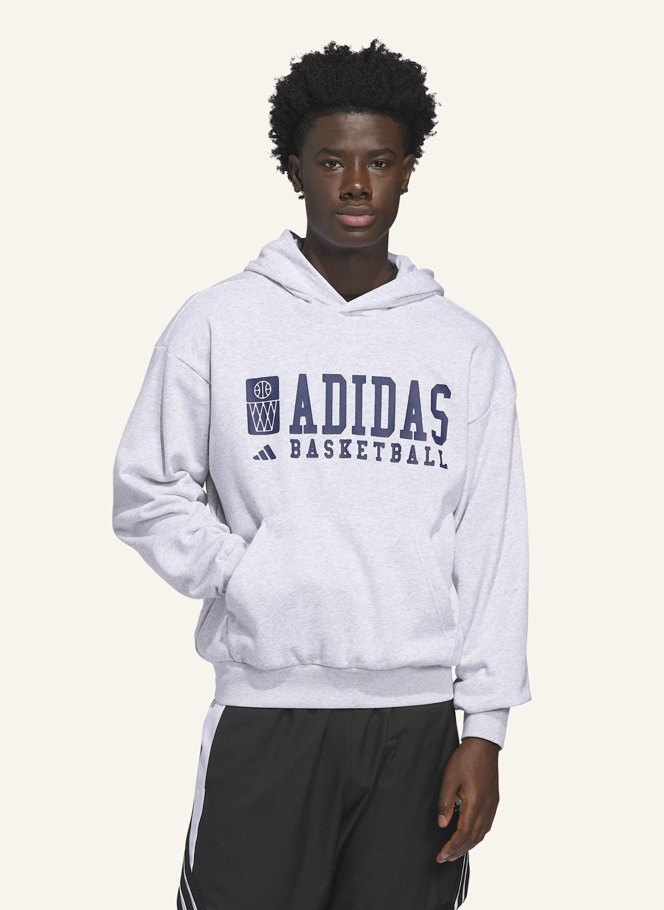 adidas ADIDAS BASKETBALL GRAPHIC HOODIE: GRAU