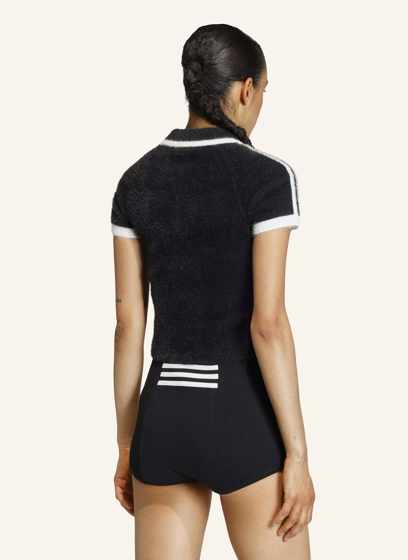 adidas Originals KNITTED CALI T-SHIRT: SCHWARZ