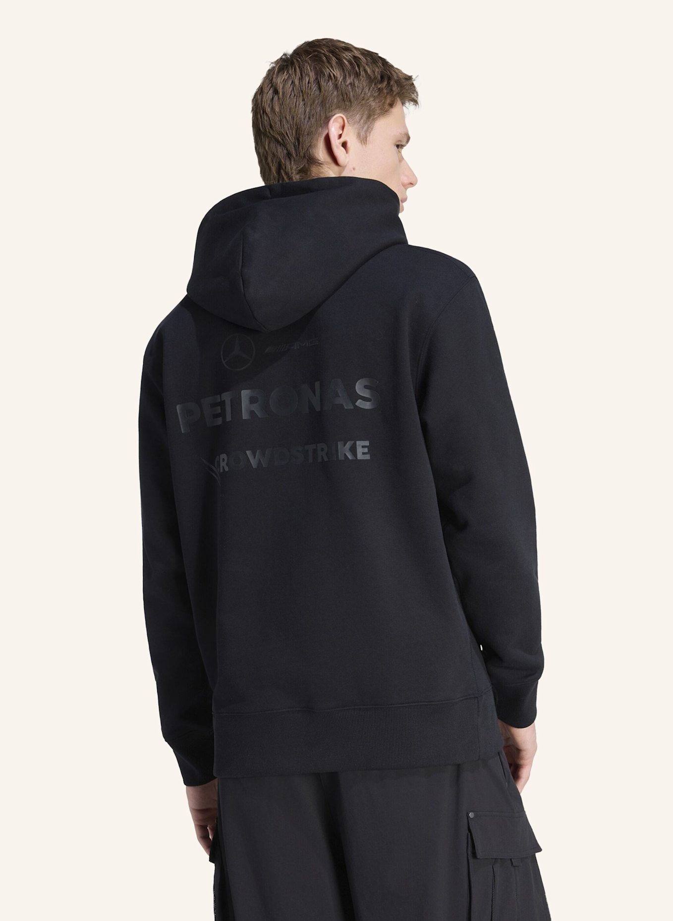 adidas MERCEDES - AMG PETRONAS FORMULA 1 TEAM NIGHT DRIVER HOODIE: SCHWARZ