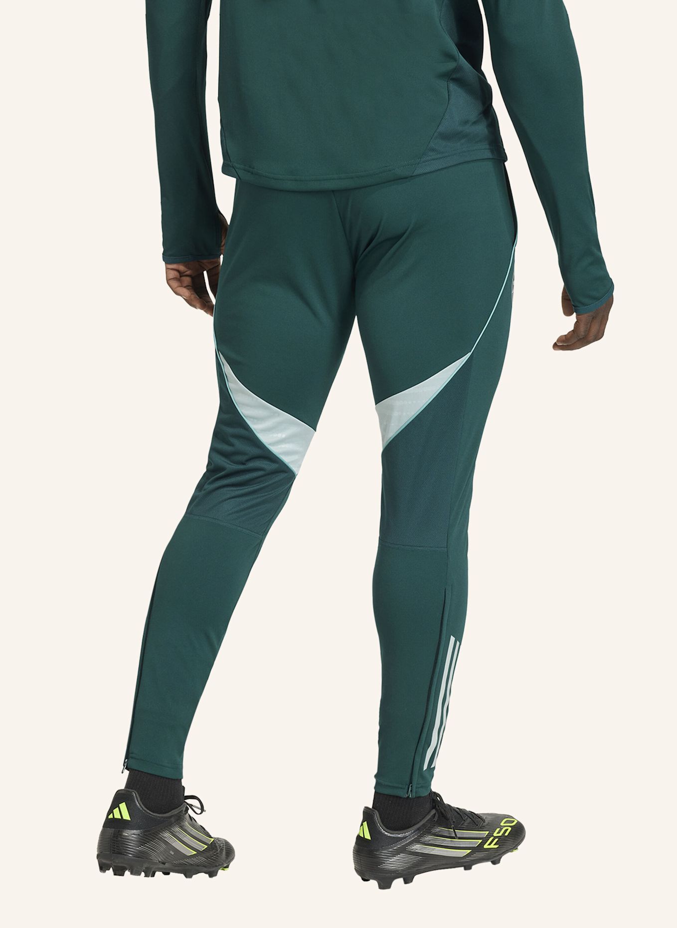adidas FC ARSENAL TIRO 25 COMPETITION TRAININGSHOSE: GRÜN